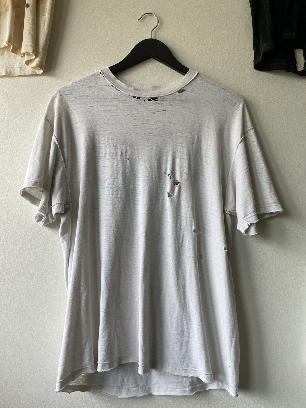 Vintage VINTAGE THRASHED SURF T-SHIRT Size US L / EU 52-54 / 3 - 3 Thumbnail
