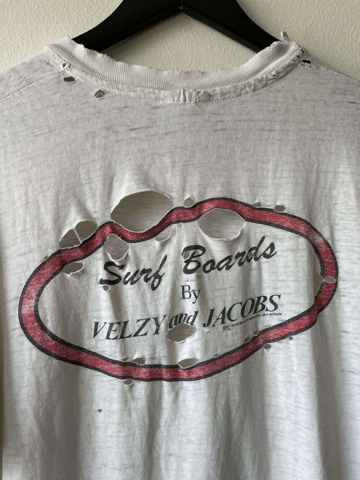 Vintage VINTAGE THRASHED SURF T-SHIRT Size US L / EU 52-54 / 3 - 16 Thumbnail
