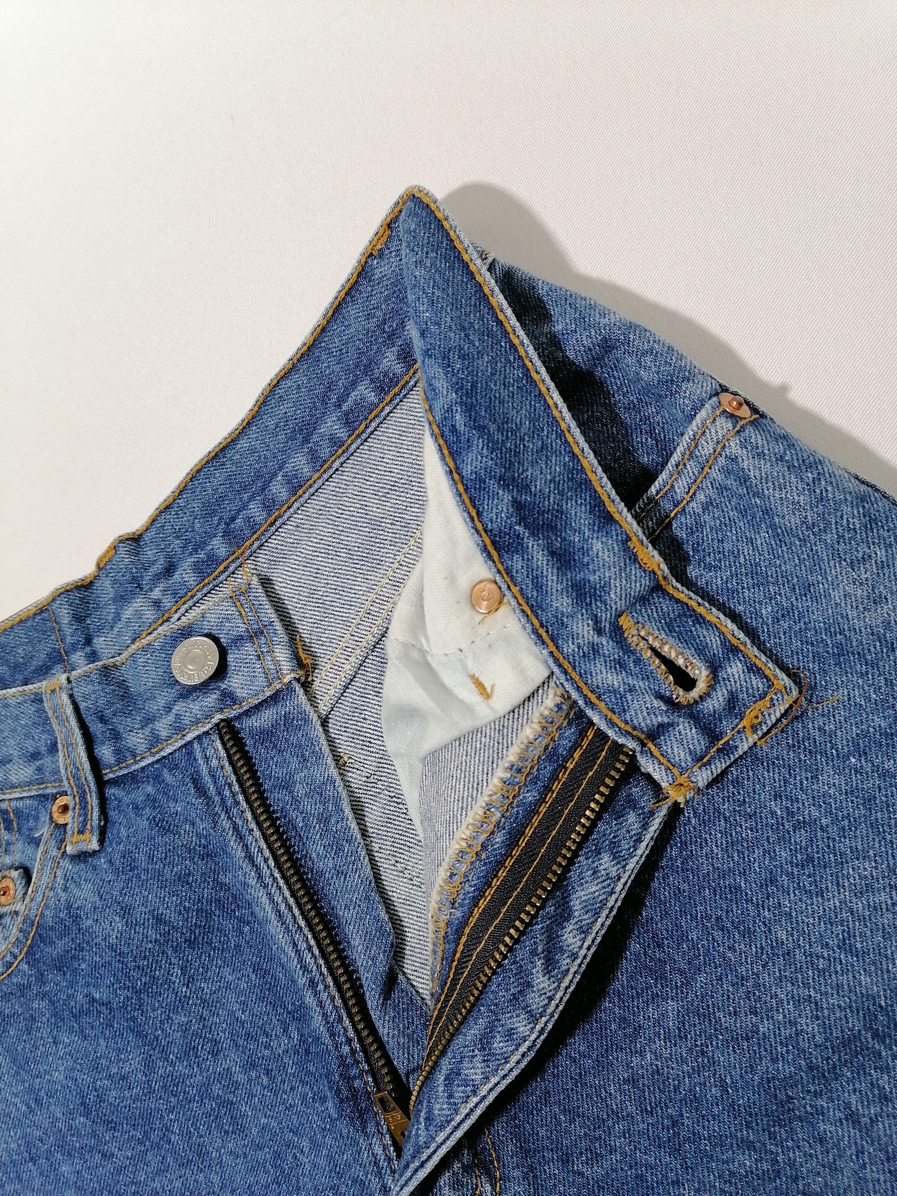 Levi's × Levi's Vintage Clothing Levi's Strauss 17505 Small Waist Denim Jeans Size US 26 / EU 42 - 2 Thumbnail