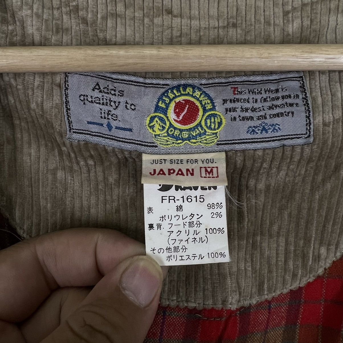 Fjallraven VINTAGE FJALLRAVEN CORDUROY JACKET INSPIRED ISSEY MIYAKE Size US M / EU 48-50 / 2 - 11 Thumbnail