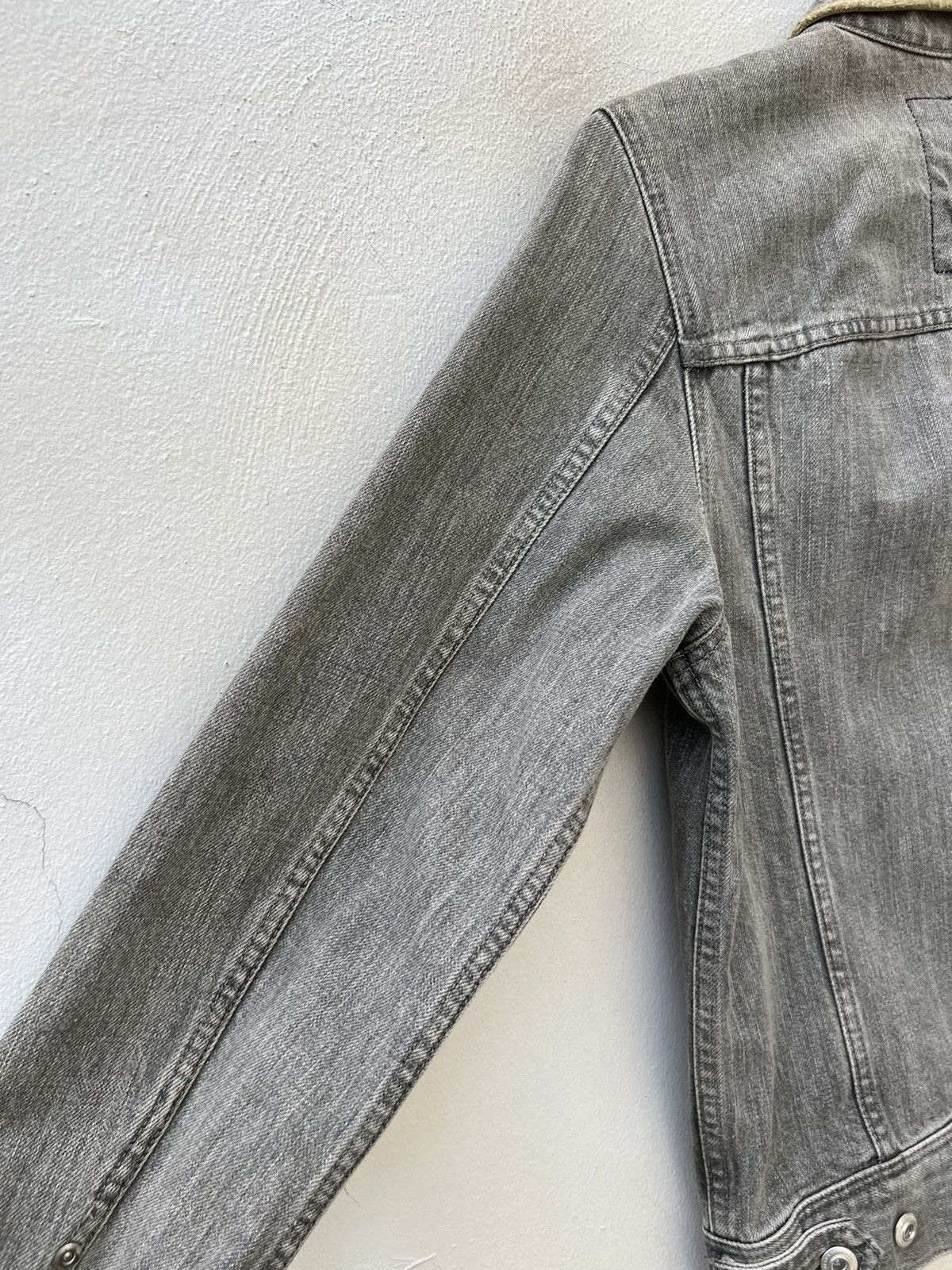 Japanese Brand Vintage 2000s NUKE Pre Julius 7 Faded Black Denim Jacket Size US M / EU 48-50 / 2 - 17 Thumbnail