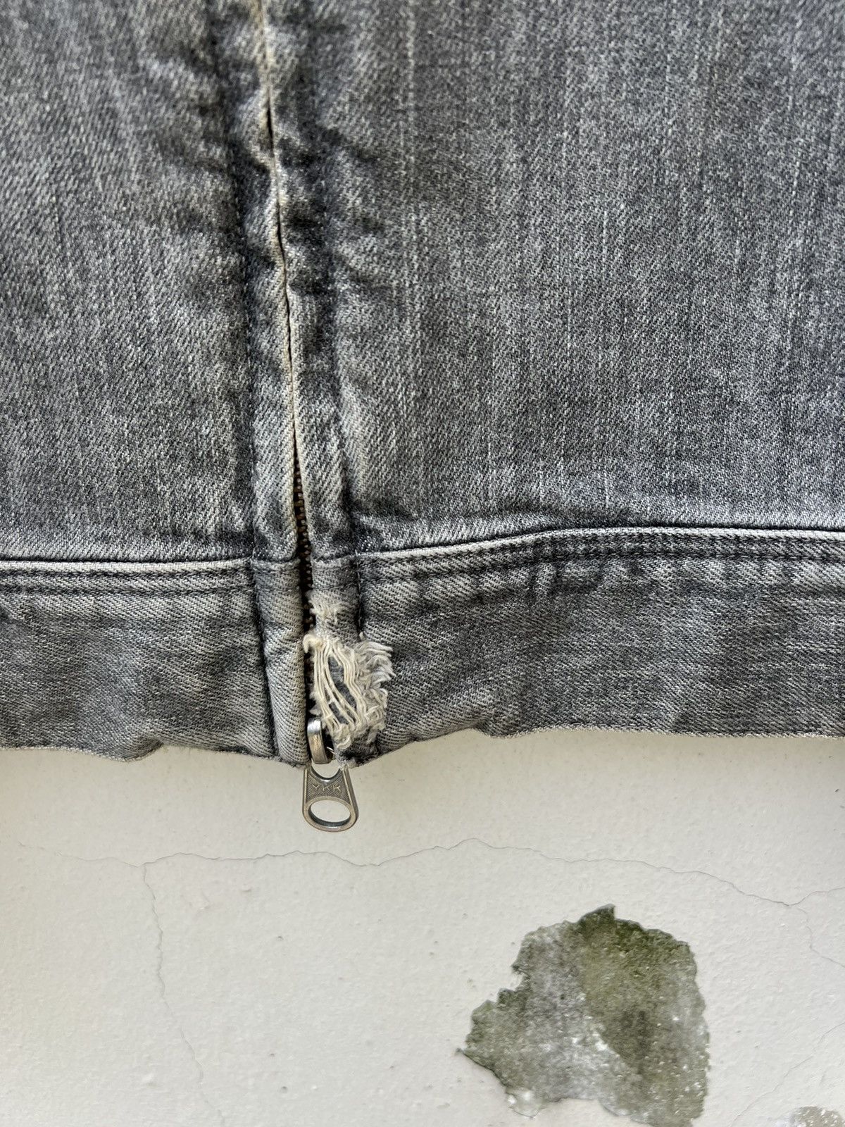 Japanese Brand Vintage 2000s NUKE Pre Julius 7 Faded Black Denim Jacket Size US M / EU 48-50 / 2 - 8 Thumbnail