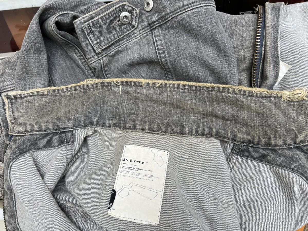 Japanese Brand Vintage 2000s NUKE Pre Julius 7 Faded Black Denim Jacket Size US M / EU 48-50 / 2 - 20 Thumbnail