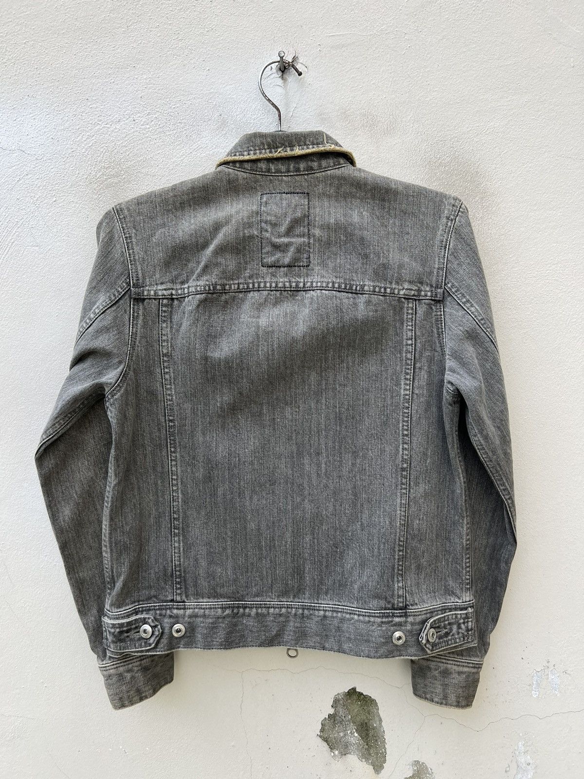 Japanese Brand Vintage 2000s NUKE Pre Julius 7 Faded Black Denim Jacket Size US M / EU 48-50 / 2 - 12 Thumbnail