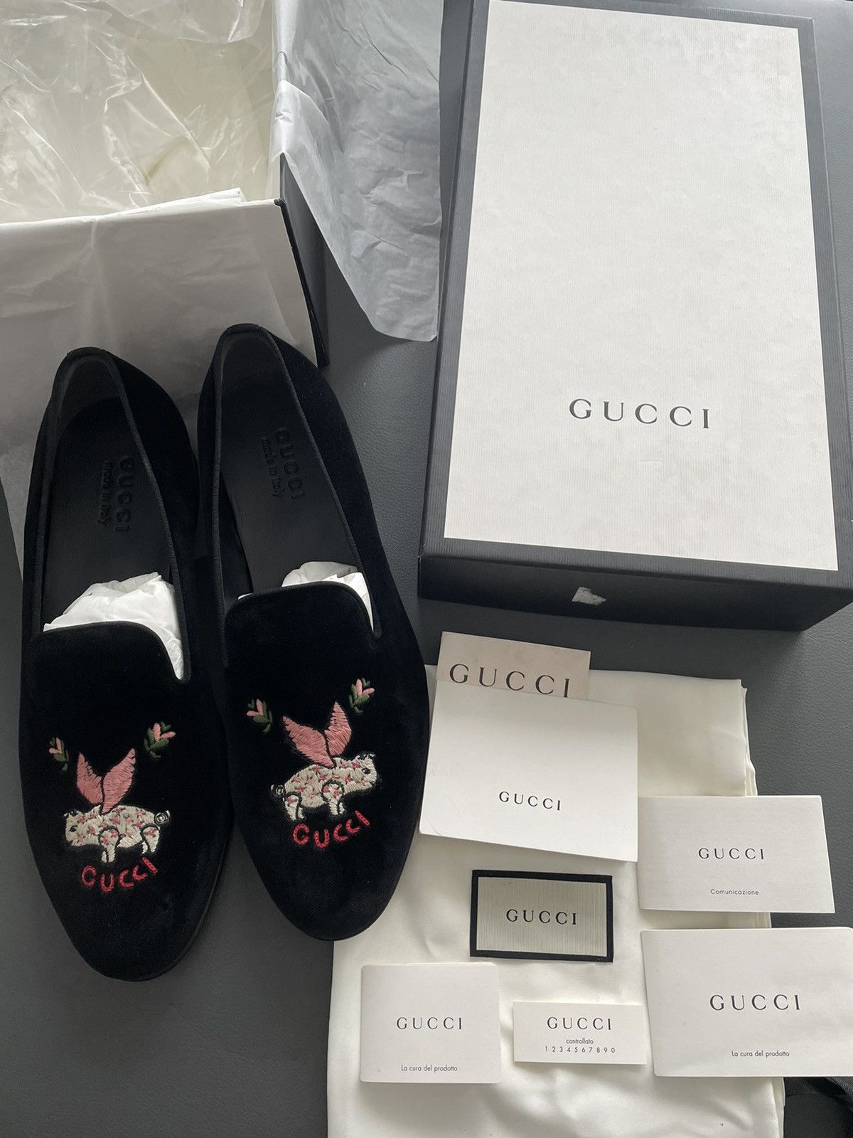 Gucci New Rare Super Runway Logo Flying Pig Velvet Leather Loafer Size US 9.5 / EU 42-43 - 5 Thumbnail