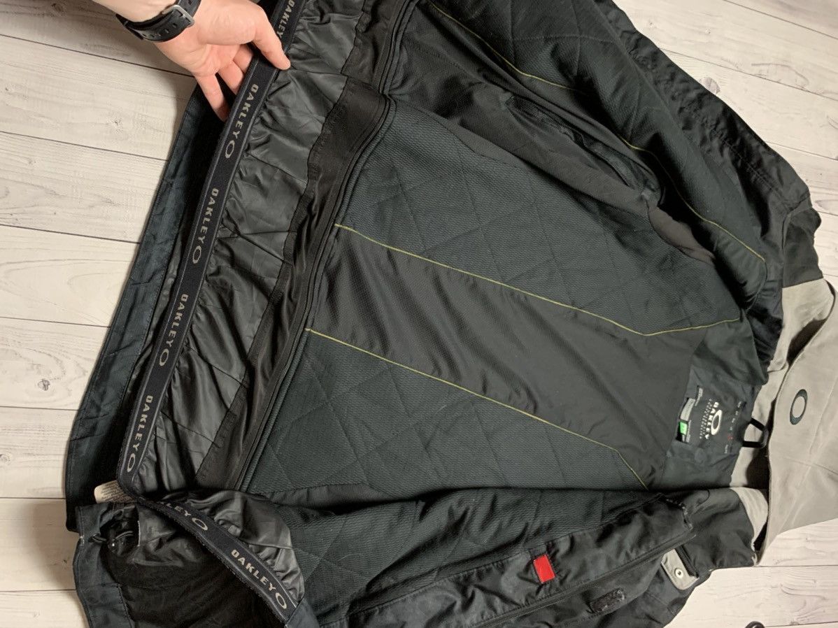 Oakley × Vintage Oakley ski Jacket logo size XL Size US XL / EU 56 / 4 - 8 Thumbnail