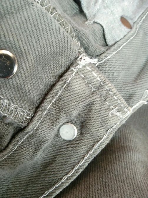 Levi's 90s Vintage Levis 501 Made In USA Distressed Jeans 30x32 Size US 30 / EU 46 - 5 Thumbnail