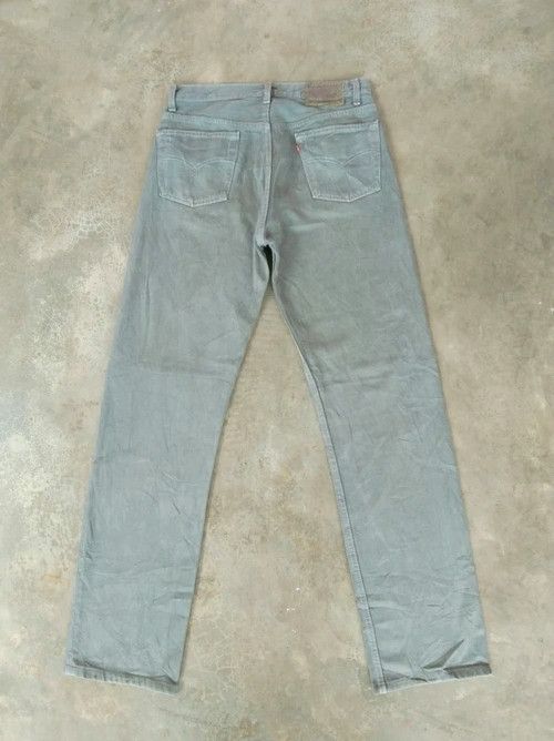 Levi's 90s Vintage Levis 501 Made In USA Distressed Jeans 30x32 Size US 30 / EU 46 - 2 Thumbnail