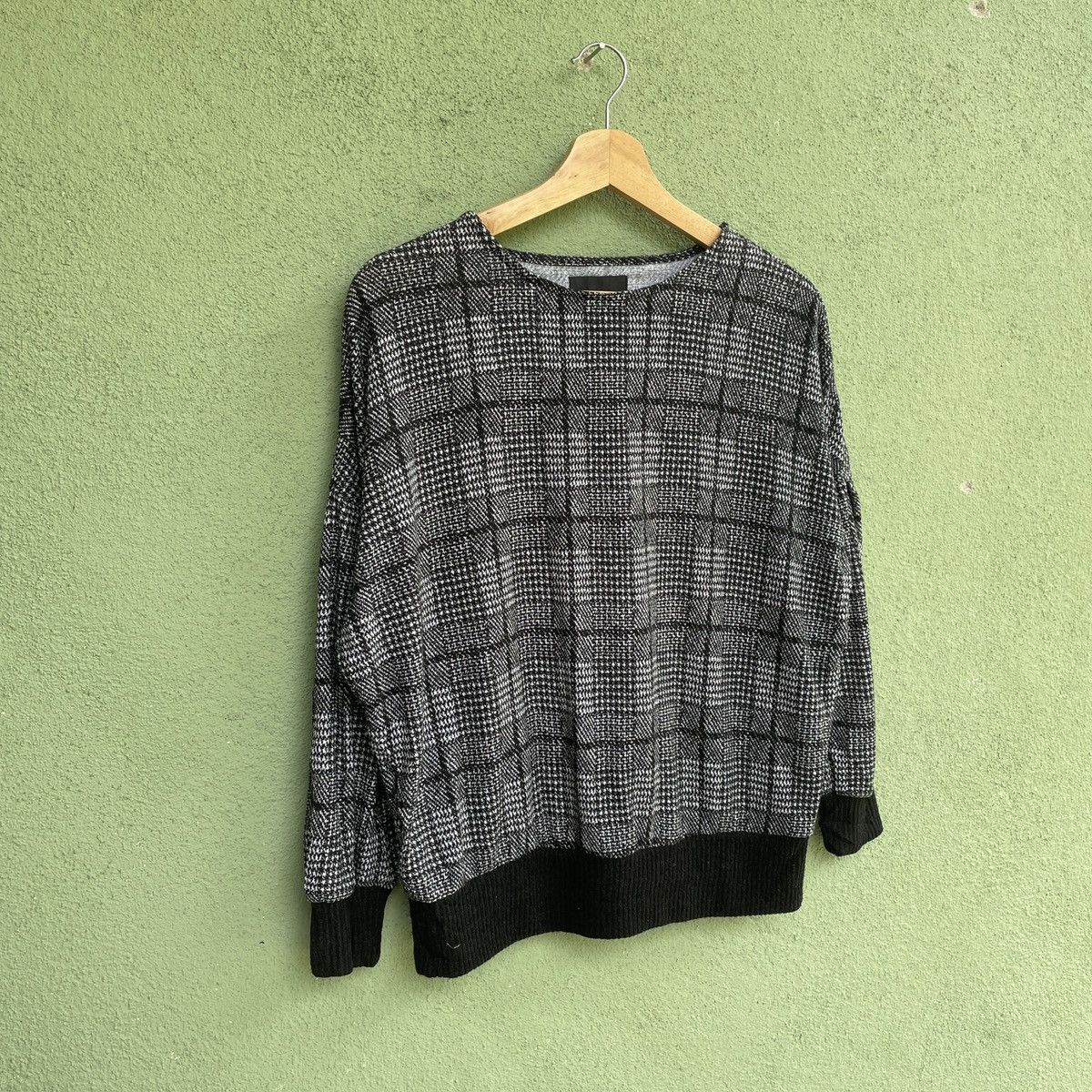 Aran Isles Knitwear Vintage HK Work London Crewneck Knitwear Jumper Size US L / EU 52-54 / 3 - 2 Thumbnail