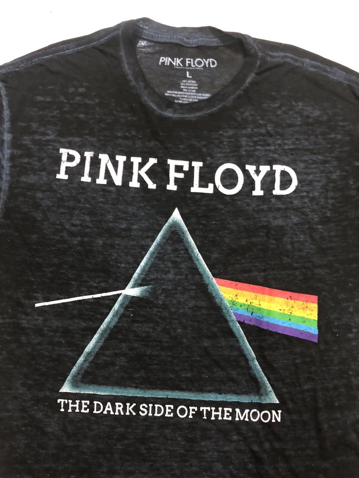 Band Tees × Pink Floyd × Vintage PINK FLOYD band Tee 50/50 distressed tees size L Size US L / EU 52-54 / 3 - 3 Thumbnail