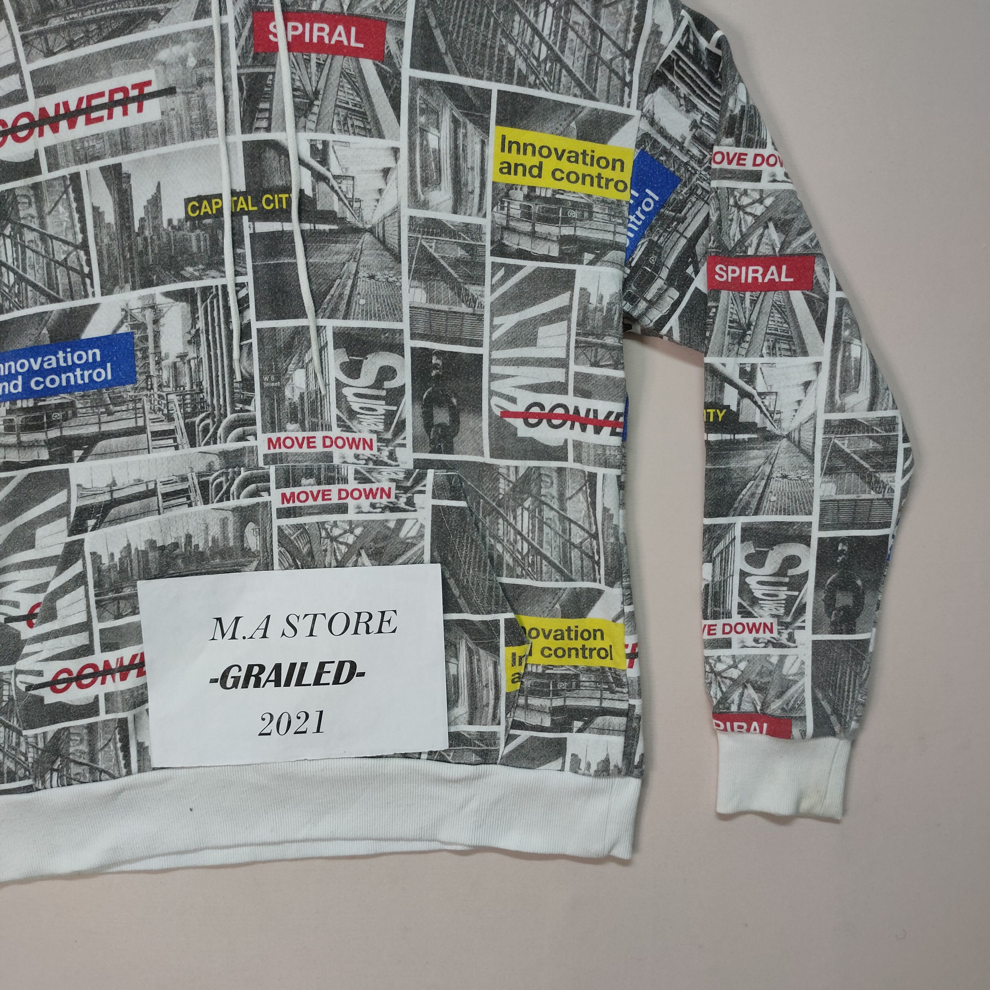 Japanese Brand Vintage Japanese Brand Browny Full Print Hoodie Sweatshirt Size US M / EU 48-50 / 2 - 3 Thumbnail