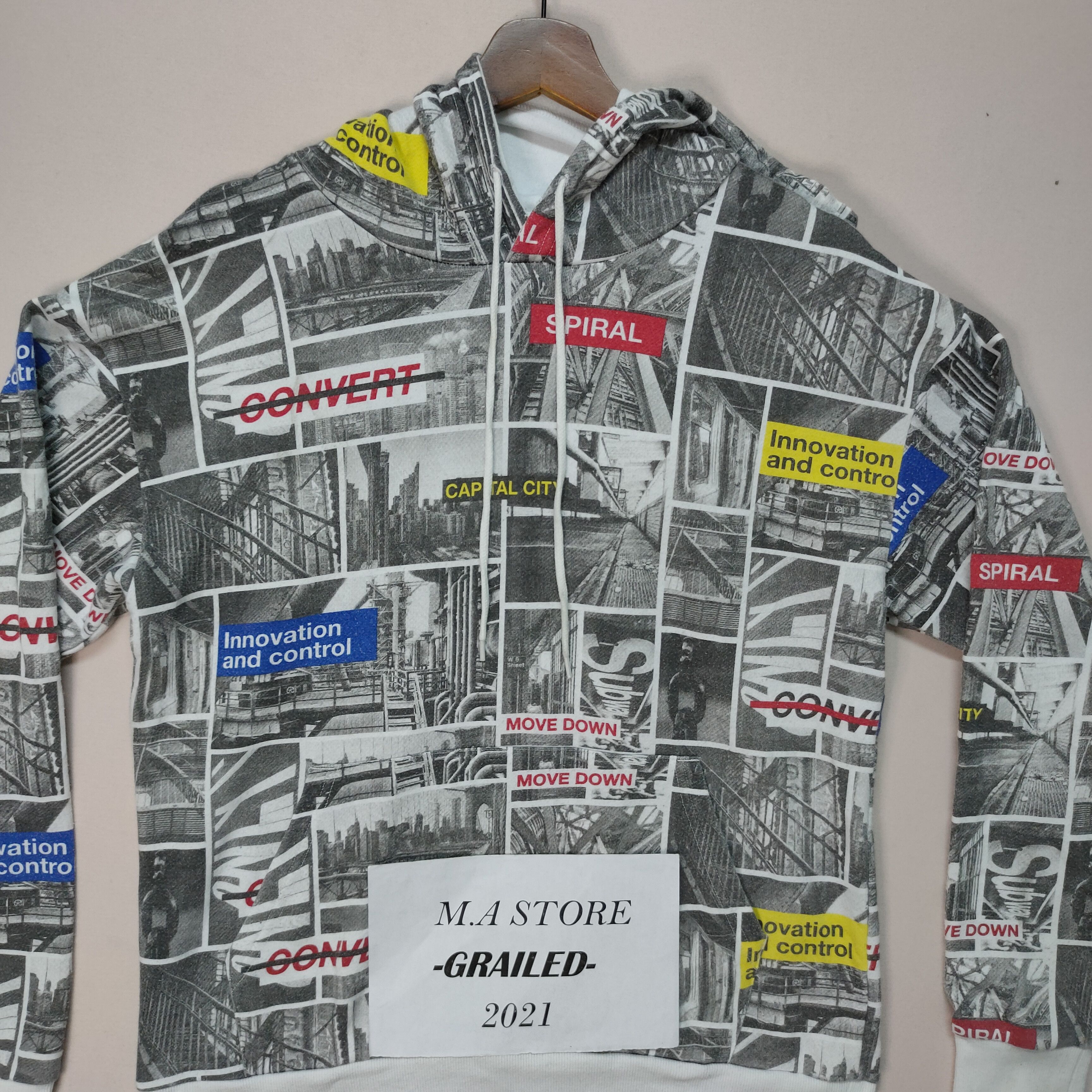 Japanese Brand Vintage Japanese Brand Browny Full Print Hoodie Sweatshirt Size US M / EU 48-50 / 2 - 2 Thumbnail