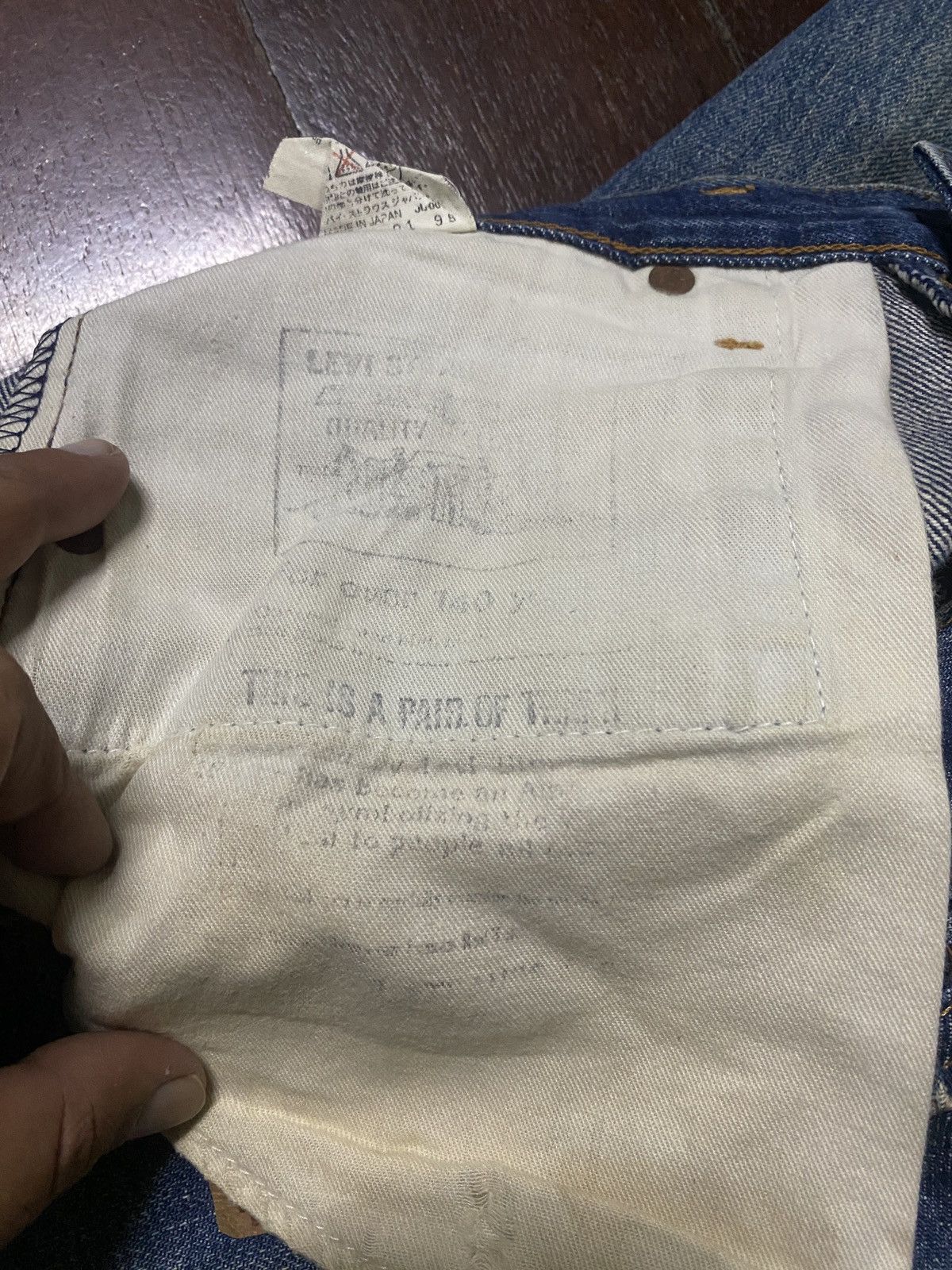 Levi's Vintage Clothing FIRE 🔥🔥 VINTAGE 90s LEVIS BIG E LVC 502 SELVEDGE DISTRESSED Size US 32 / EU 48 - 14 Thumbnail