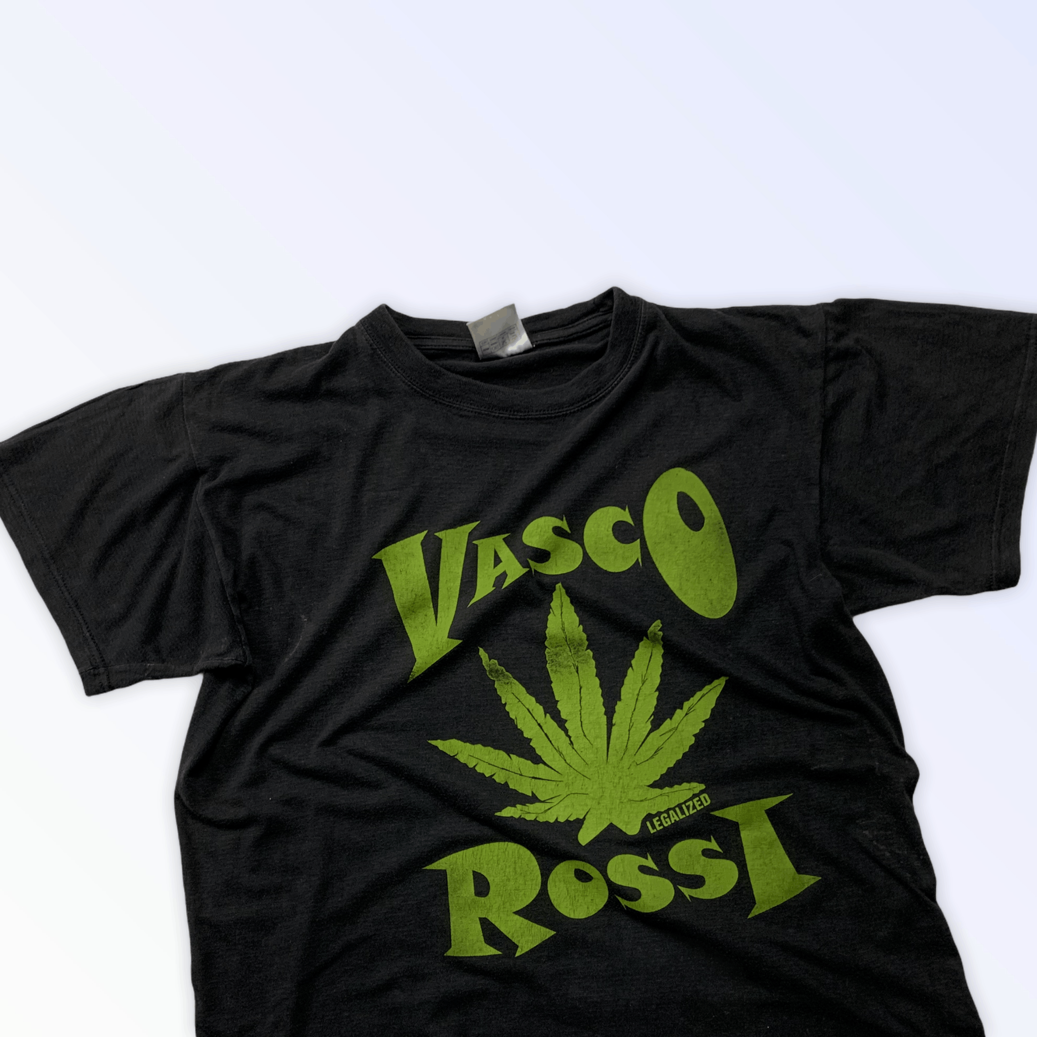 Band Tees Vintage 90s Vasco Rossi Legalized Weed Marijuana T-Shirt Size US M / EU 48-50 / 2 - 1 Thumbnail
