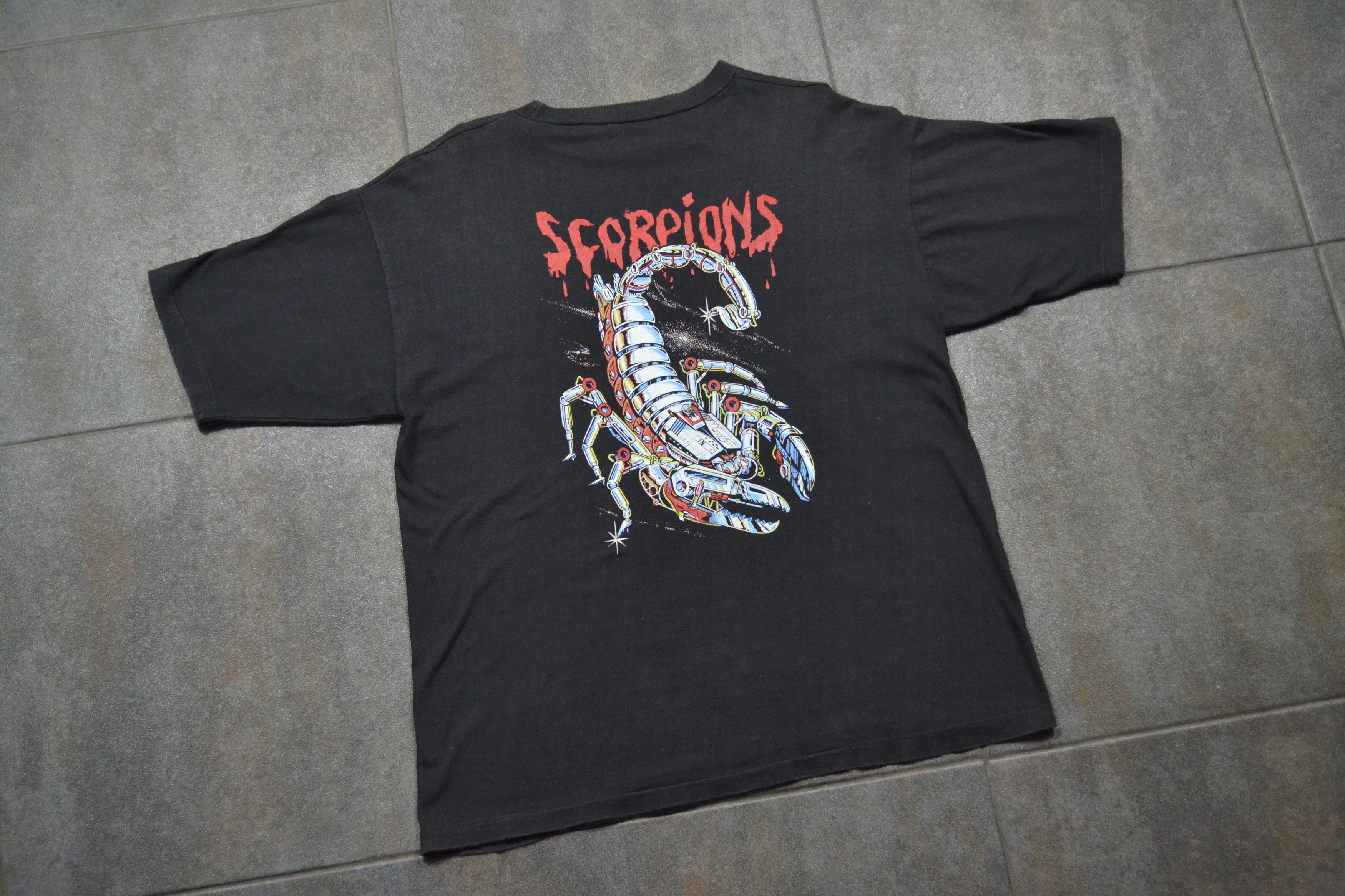 Vintage 80s Vintage 1988 Iron Maiden Seventh Son Scorpions Tour Tee Size US L / EU 52-54 / 3 - 10 Thumbnail