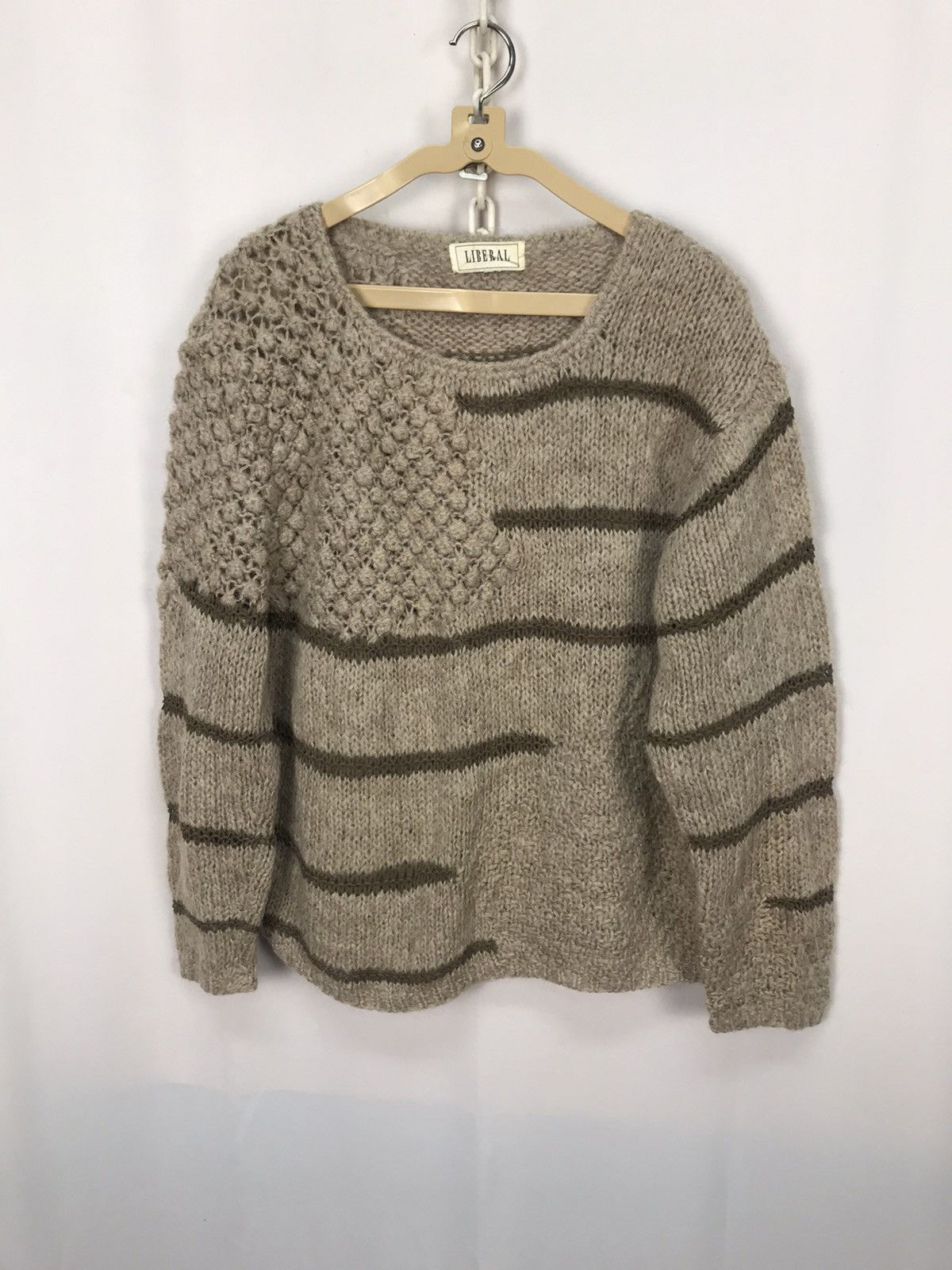 Japanese Brand Wool knit croptop sweatshirt by liberal Size US M / EU 48-50 / 2 - 6 Thumbnail