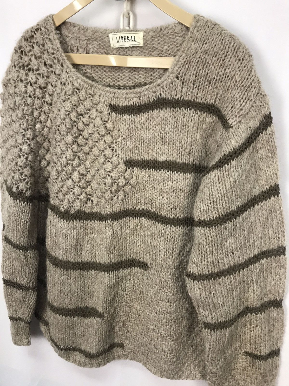 Japanese Brand Wool knit croptop sweatshirt by liberal Size US M / EU 48-50 / 2 - 3 Thumbnail