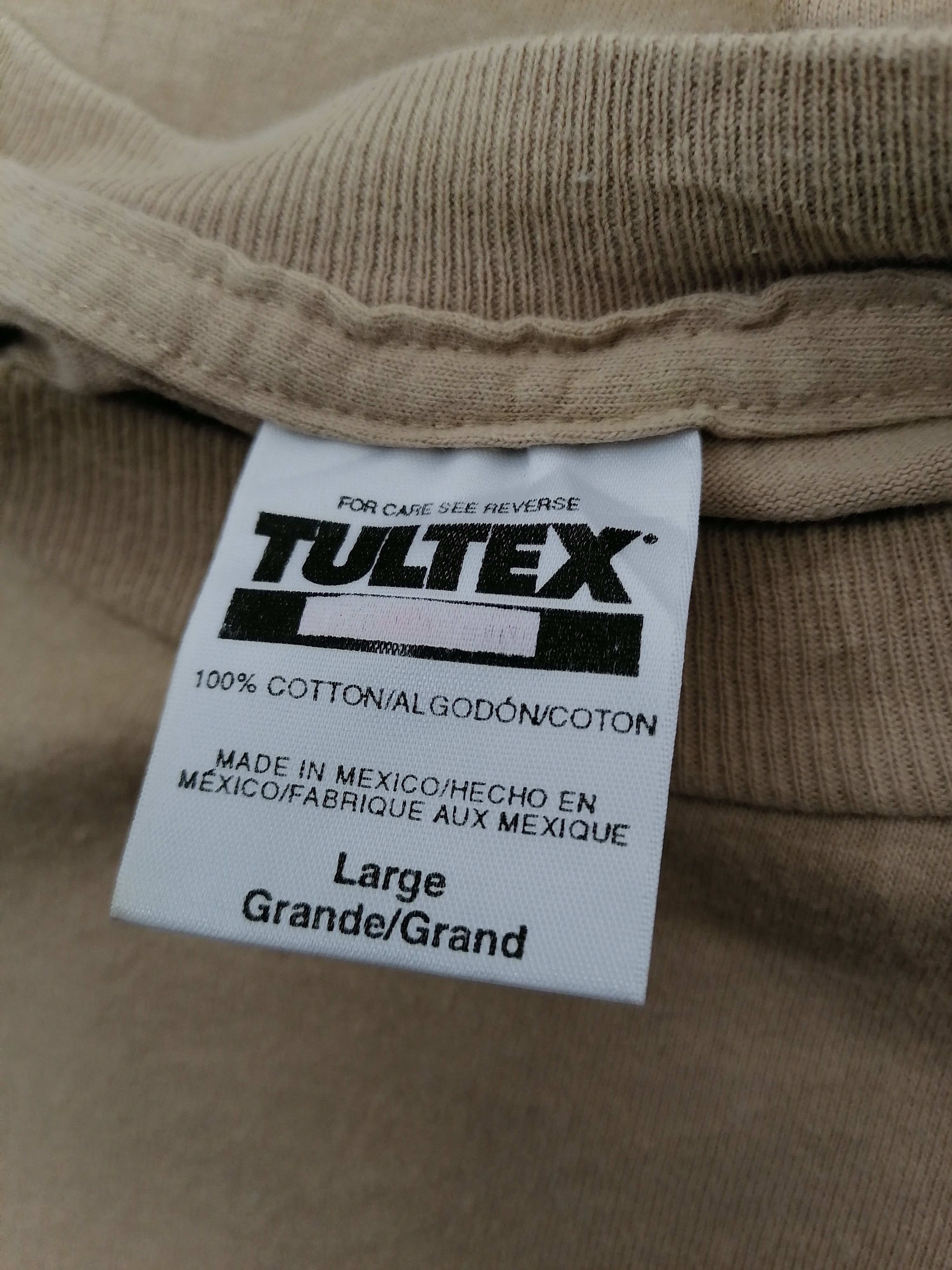 Tultex Hula Bowl Maui 2001 by Tultex Tee Size US L / EU 52-54 / 3 - 3 Thumbnail