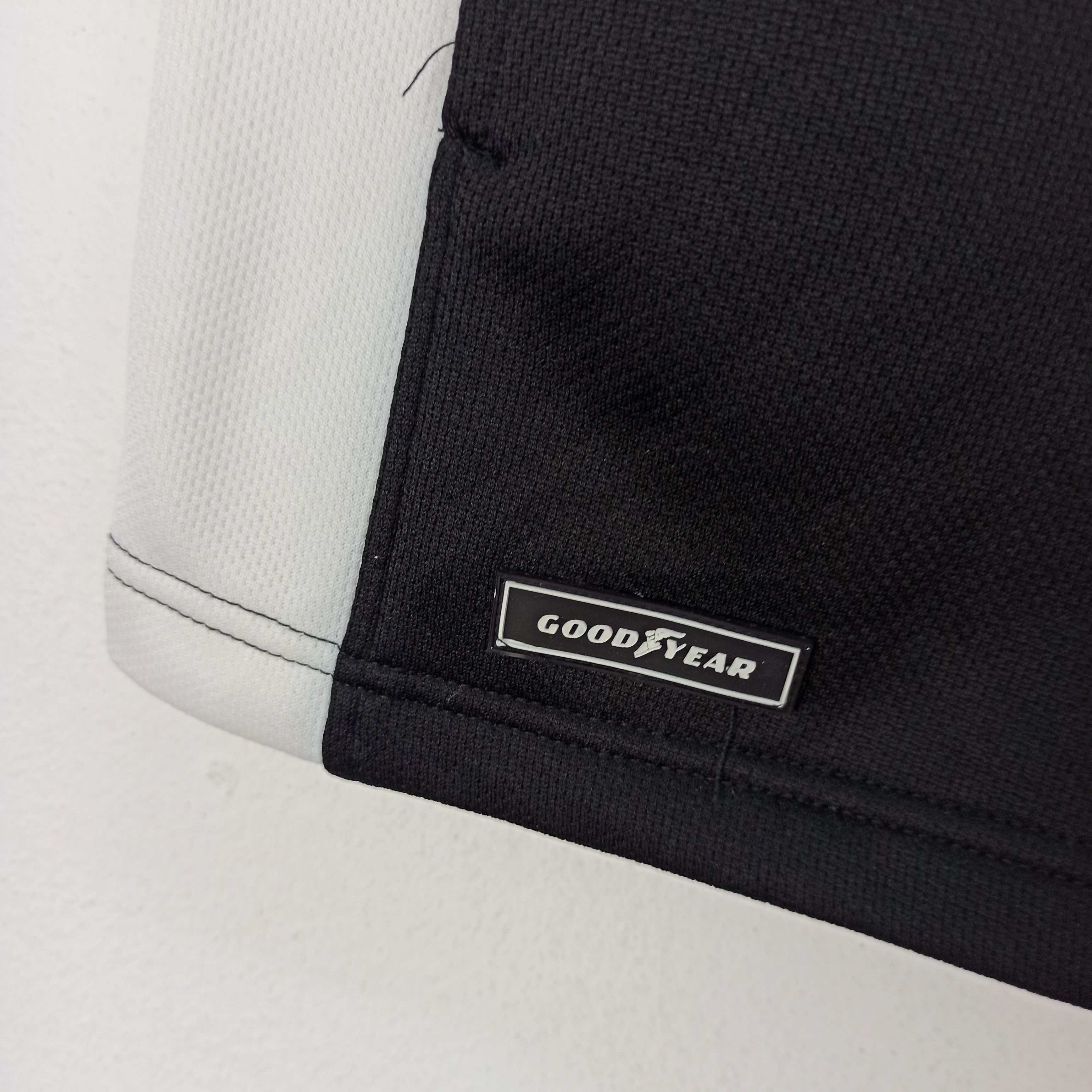 Sports Specialties Rare🔥 Goodyear Vest Outdoor Small Logo Size US M / EU 48-50 / 2 - 3 Thumbnail