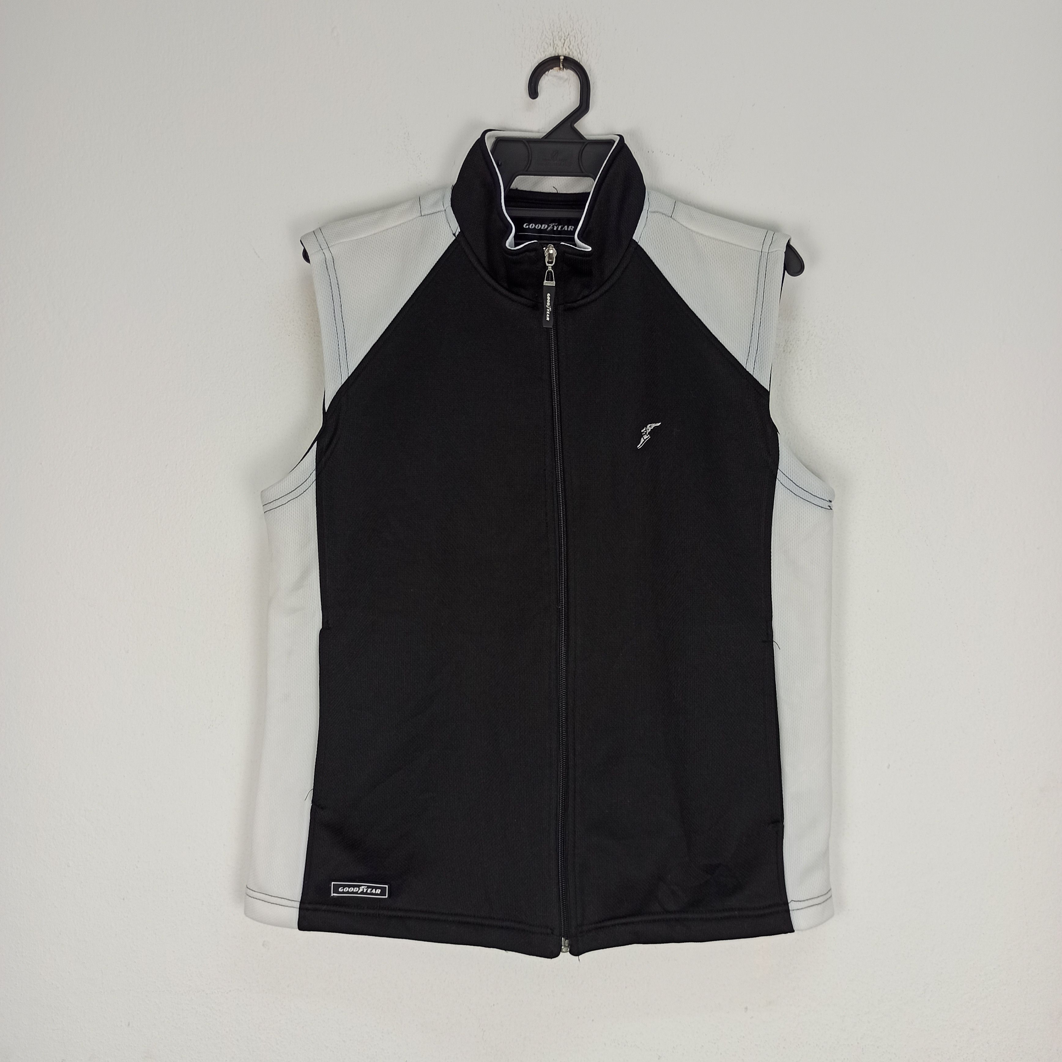 Sports Specialties Rare🔥 Goodyear Vest Outdoor Small Logo Size US M / EU 48-50 / 2 - 1 Thumbnail