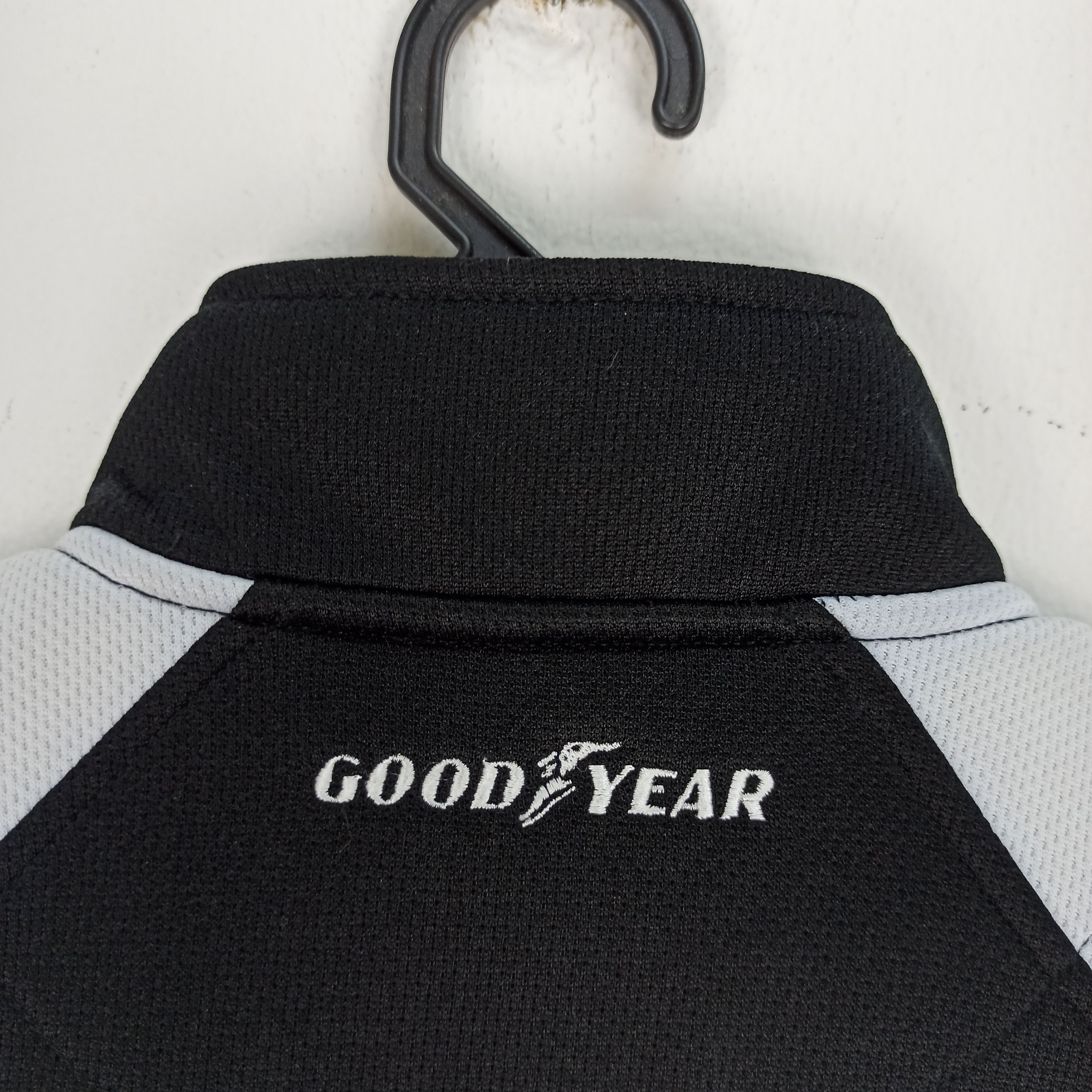 Sports Specialties Rare🔥 Goodyear Vest Outdoor Small Logo Size US M / EU 48-50 / 2 - 5 Thumbnail