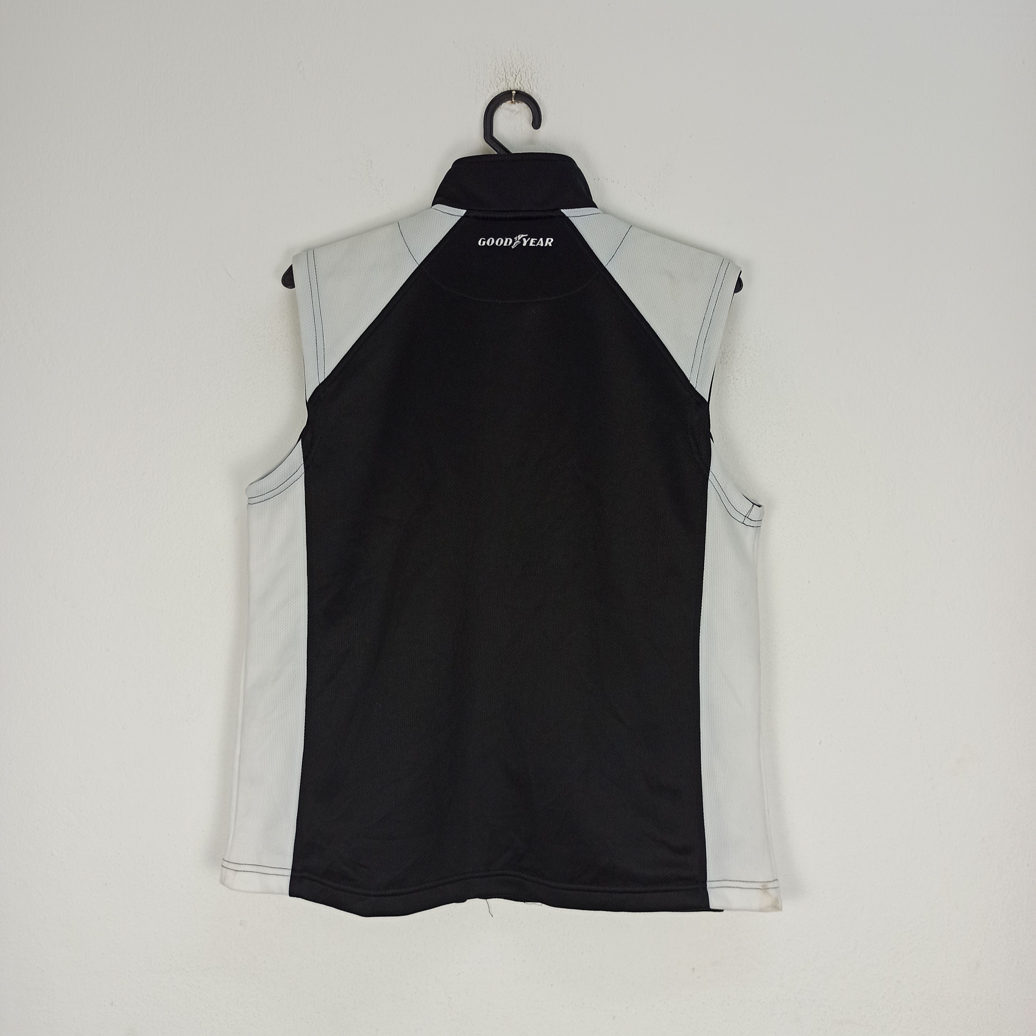 Sports Specialties Rare🔥 Goodyear Vest Outdoor Small Logo Size US M / EU 48-50 / 2 - 4 Thumbnail
