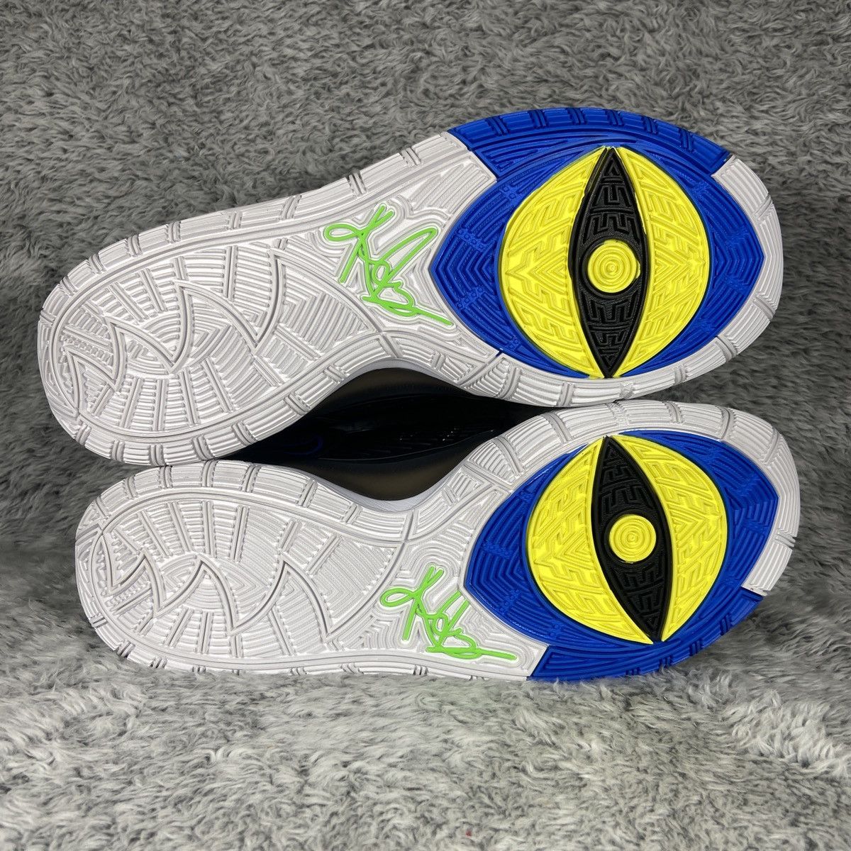 Nike Nike Kyrie 6 VI 'Shutter Shades' Men's Basketball Size 11 Size US 11 / EU 44 - 8 Thumbnail