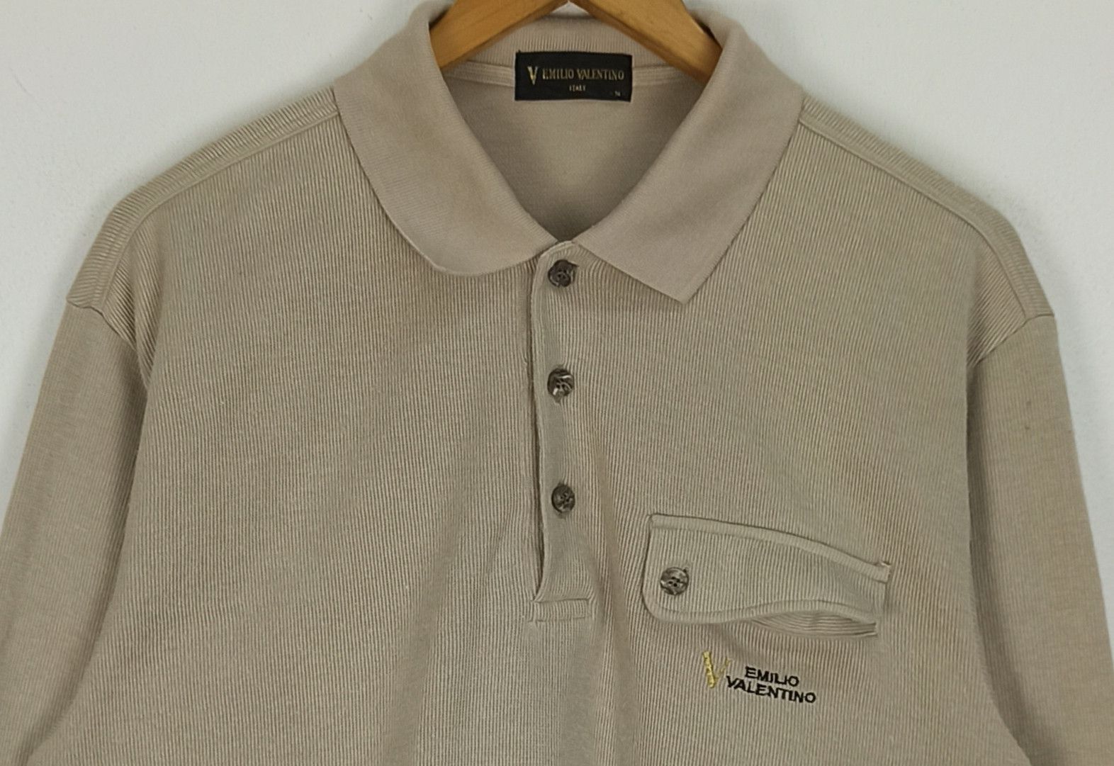 Valentino Rare🔥 Emilio Valentino Italy ups button Embroidered Logo Size US M / EU 48-50 / 2 - 2 Thumbnail
