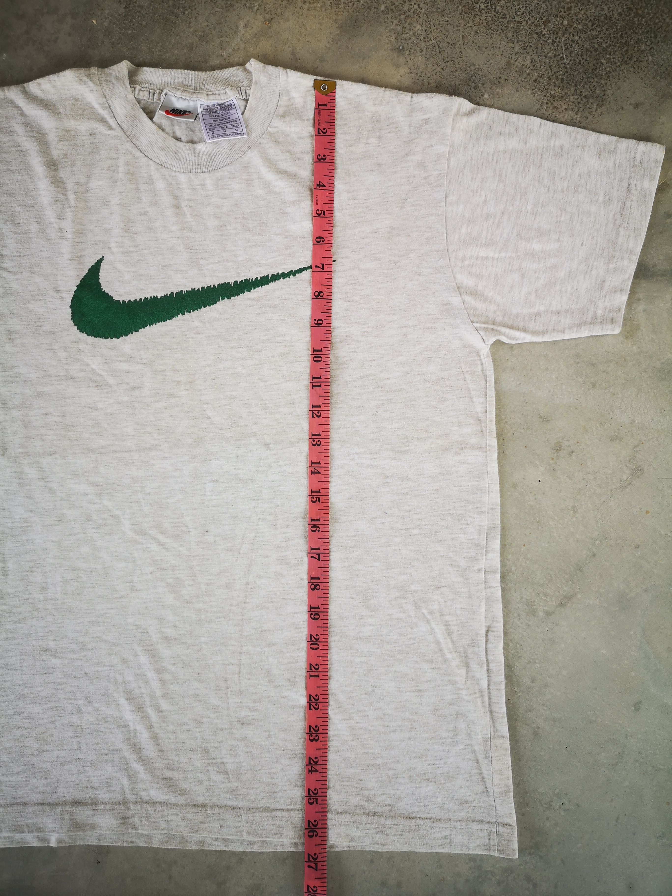Nike Vintage nike swooh 90s big logo Size US M / EU 48-50 / 2 - 9 Thumbnail