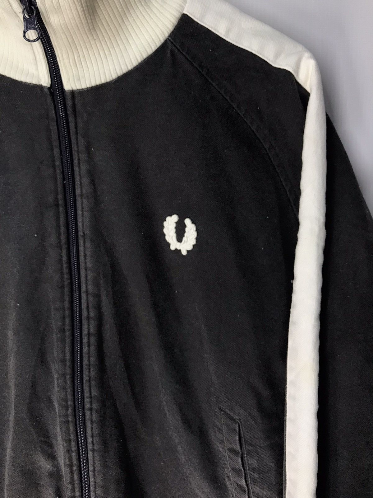 Fred Perry × Vintage Fred perry jacket small logo Size US M / EU 48-50 / 2 - 5 Thumbnail
