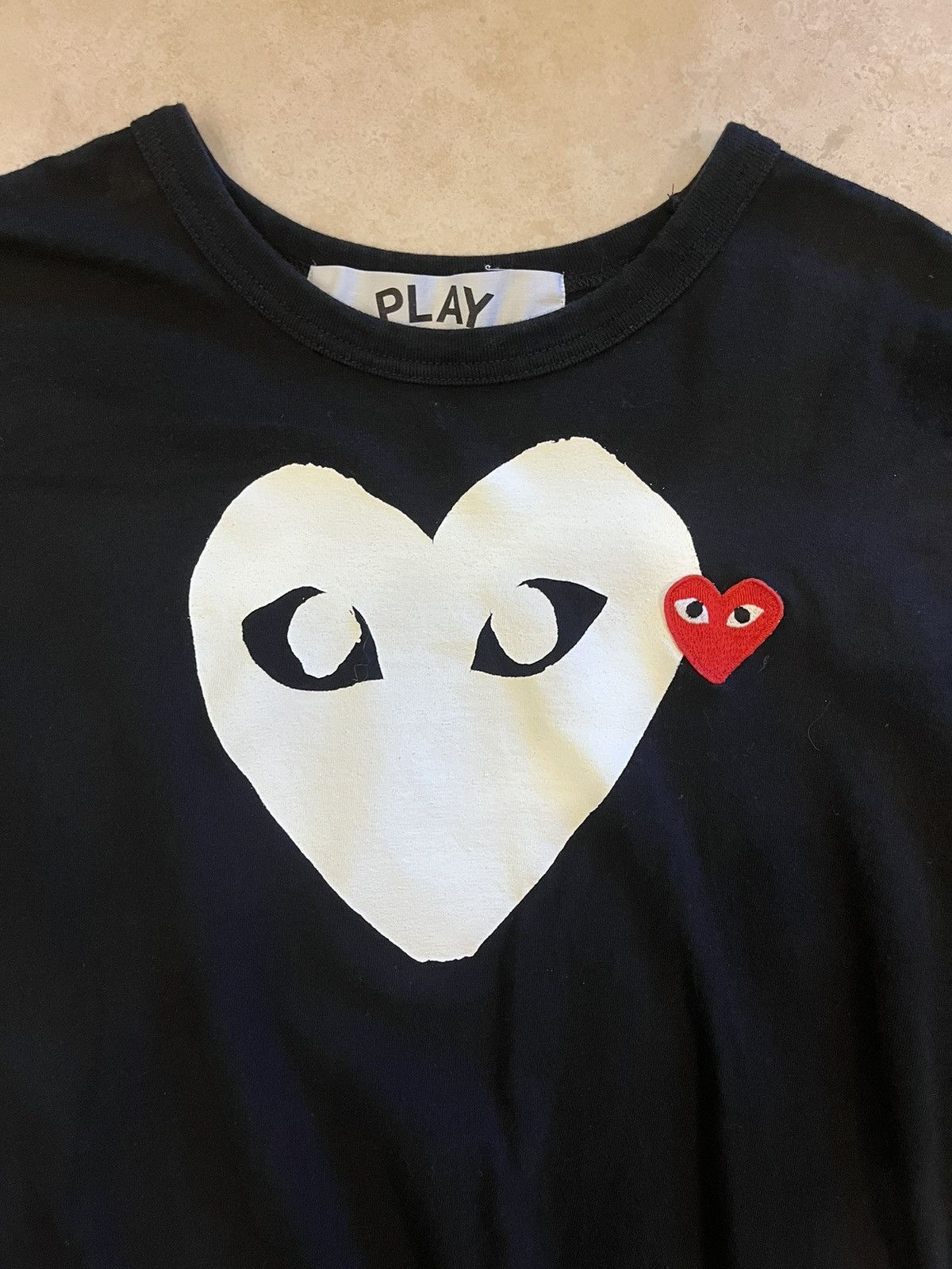 Comme des Garcons PLAY CDG Play White Heart Red Emblem Size US XL / EU 56 / 4 - 2 Thumbnail