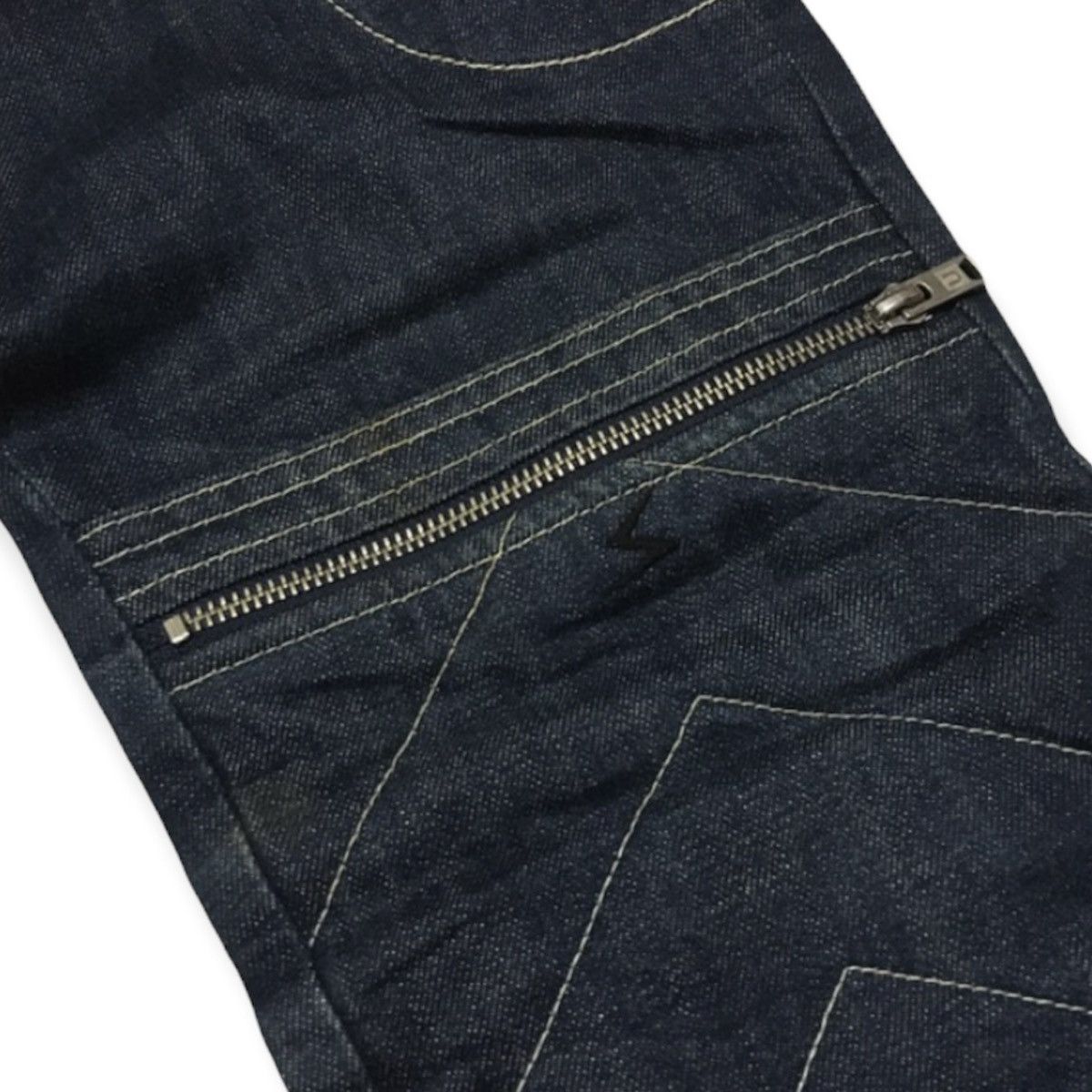 Undercover AW08 “Unreal Real Clothes ” Biker Jeans Size US 31 - 4 Thumbnail
