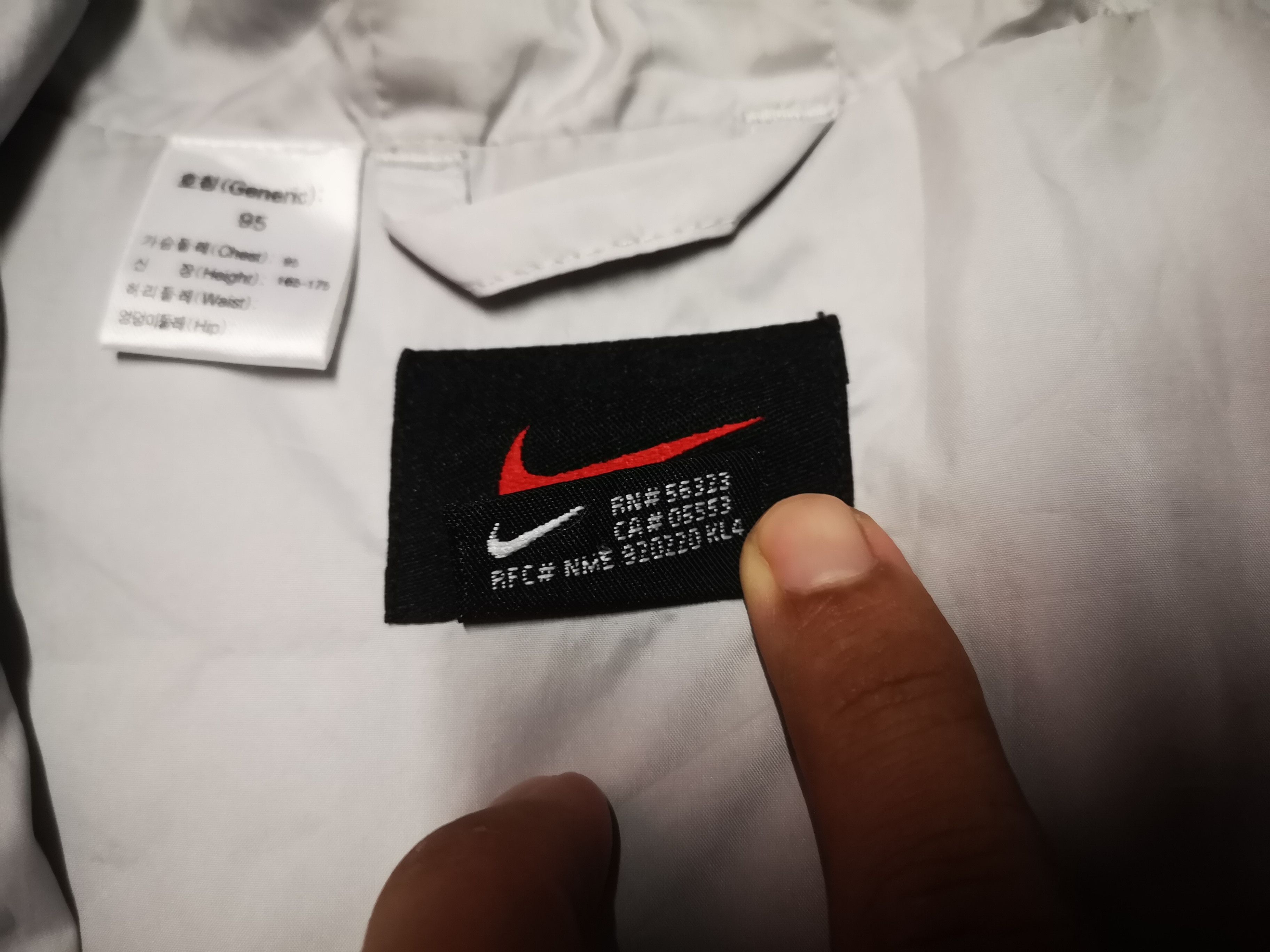 Nike Vintage Nike Windbreaker Double Pocket Size US M / EU 48-50 / 2 - 13 Thumbnail