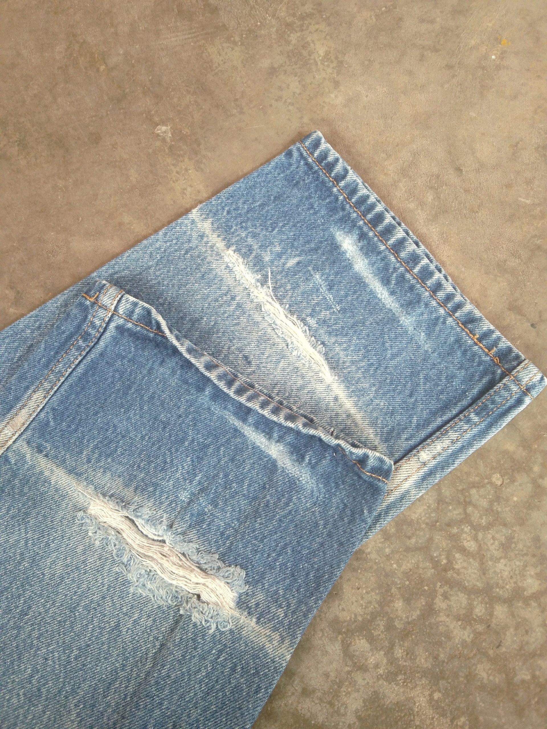 Levi's Vintage Levi's 501 Mud Wash Distressed Jeans 34x32 Size US 34 / EU 50 - 6 Thumbnail
