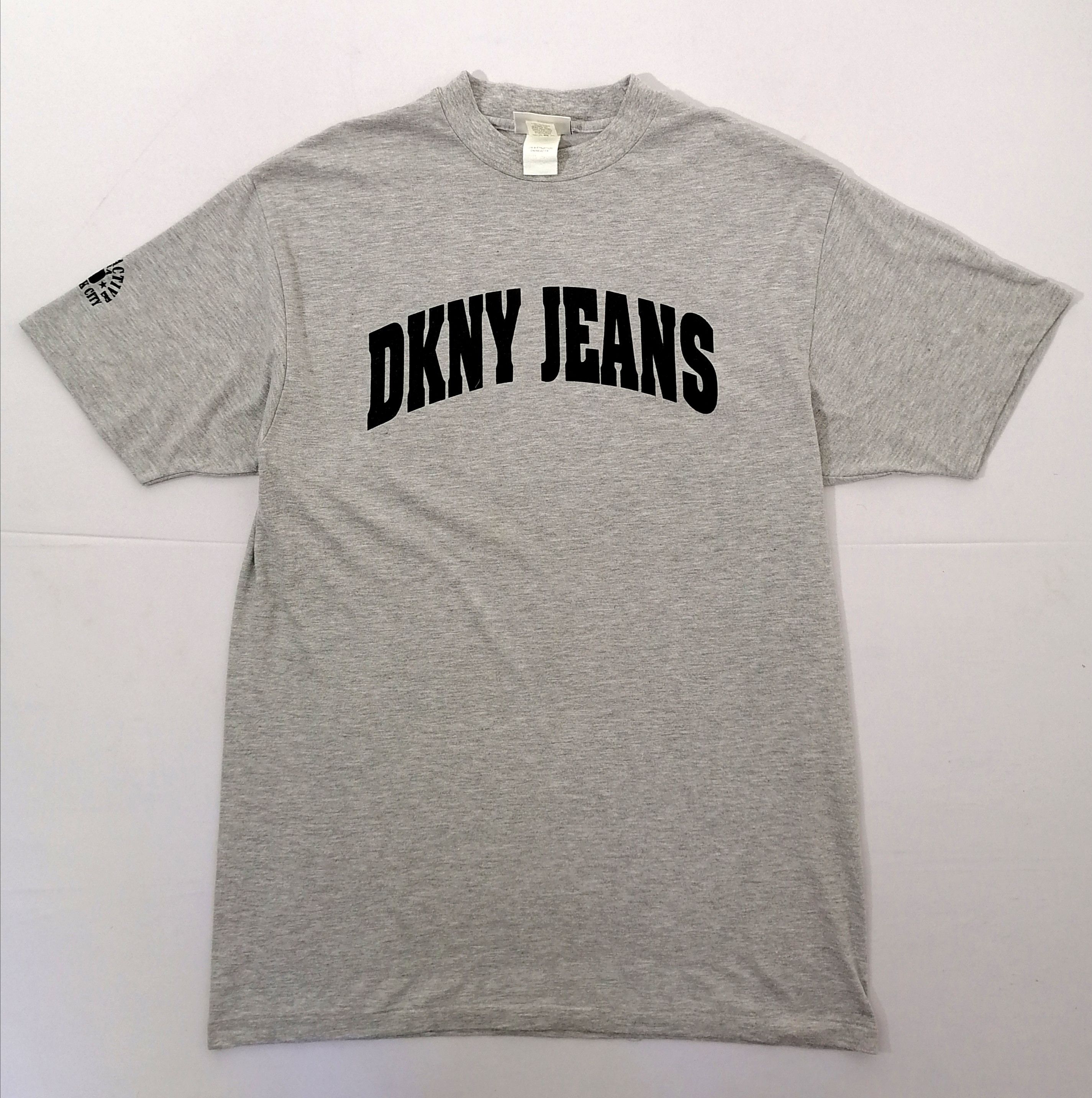 DKNY × Vintage DKNY Jeans Tee Size US L / EU 52-54 / 3 - 1 Thumbnail