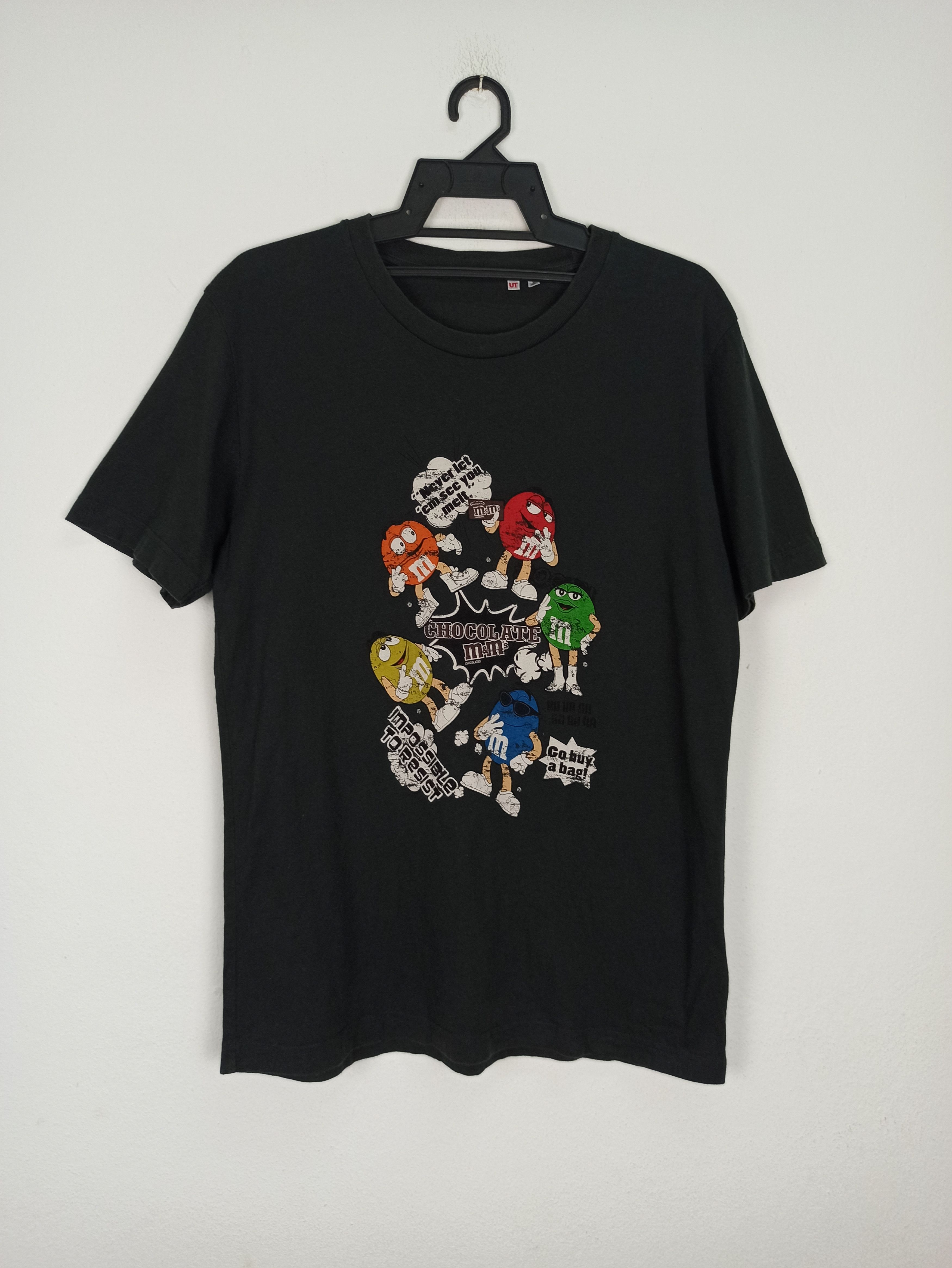 Cartoon Network Steals M&M's Chocolate by Uniqlo (c41) Size US L / EU 52-54 / 3 - 1 Thumbnail