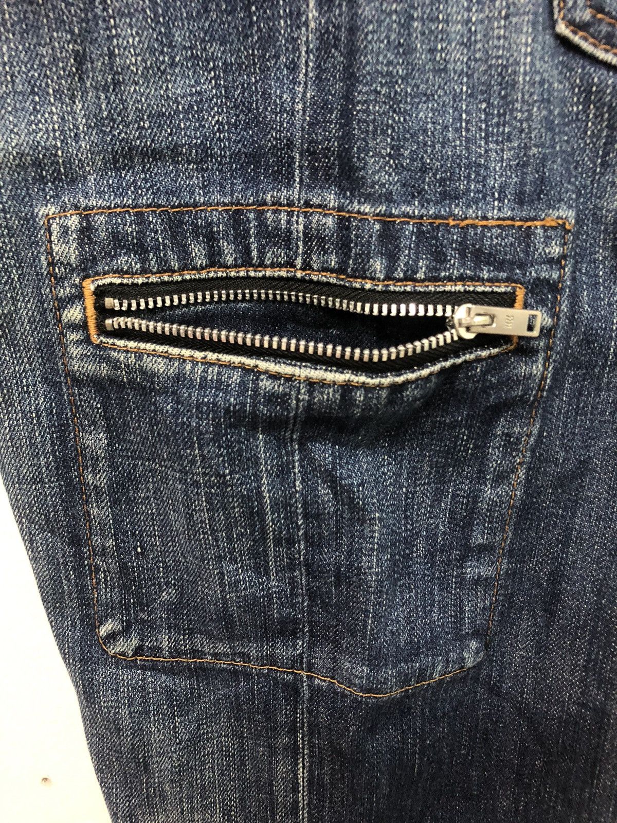 Undercover × Uniqlo LAST DROP BEFORE DELETE!! UNIQLO X UNDERCOVER JEANS Size US 31 - 17 Thumbnail