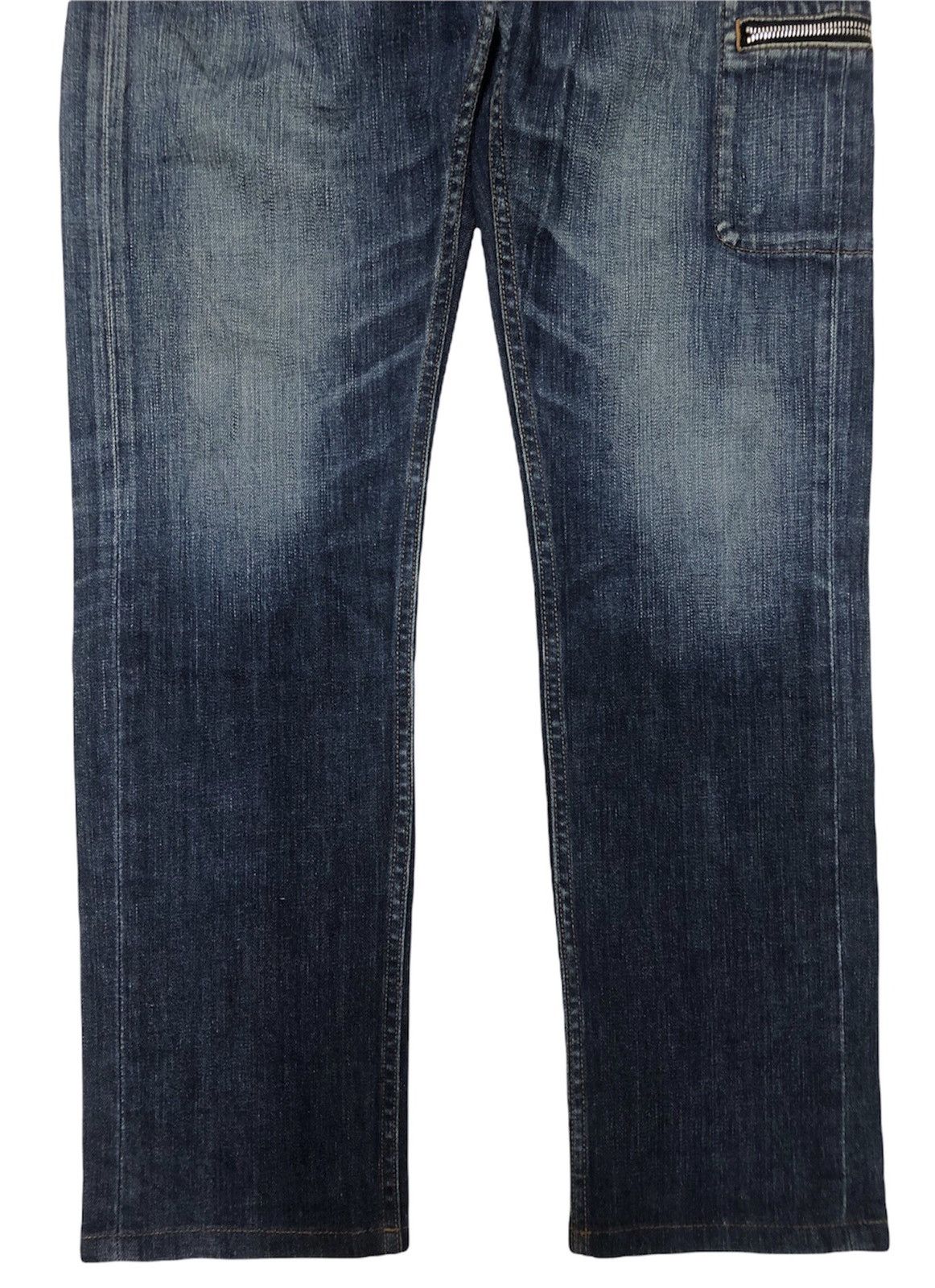 Undercover × Uniqlo LAST DROP BEFORE DELETE!! UNIQLO X UNDERCOVER JEANS Size US 31 - 9 Thumbnail