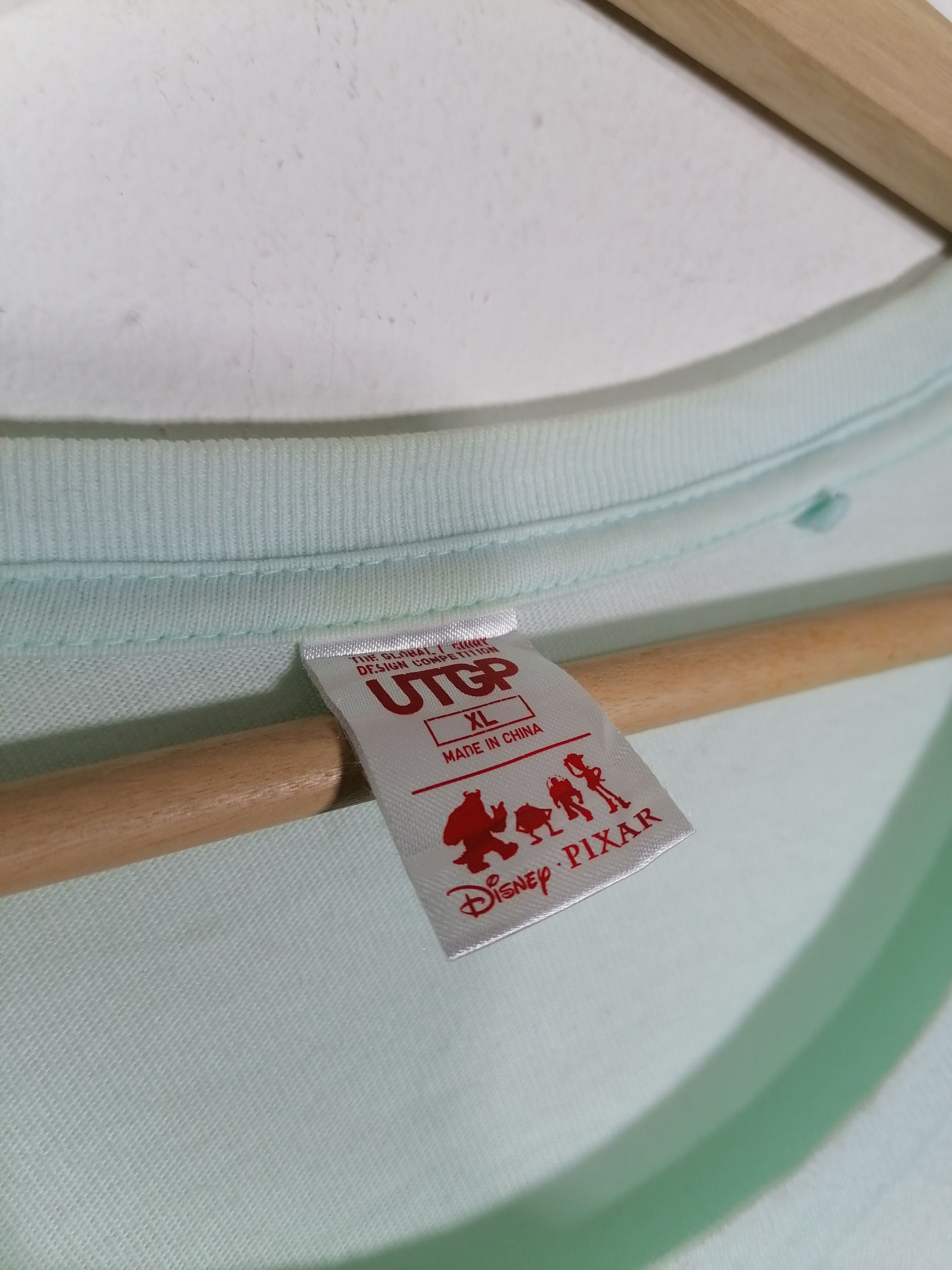 Disney × Uniqlo Up by Uniqlo Tee Size US XL / EU 56 / 4 - 4 Thumbnail