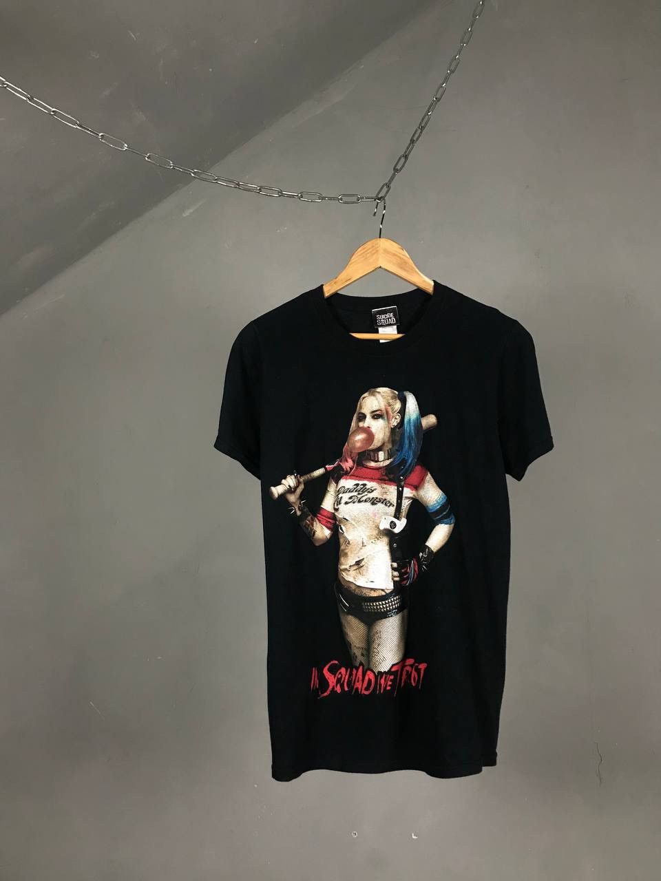 Vintage Harley Queen Suicide squad vintage DC comics tee Size US S / EU 44-46 / 1 - 1 Thumbnail