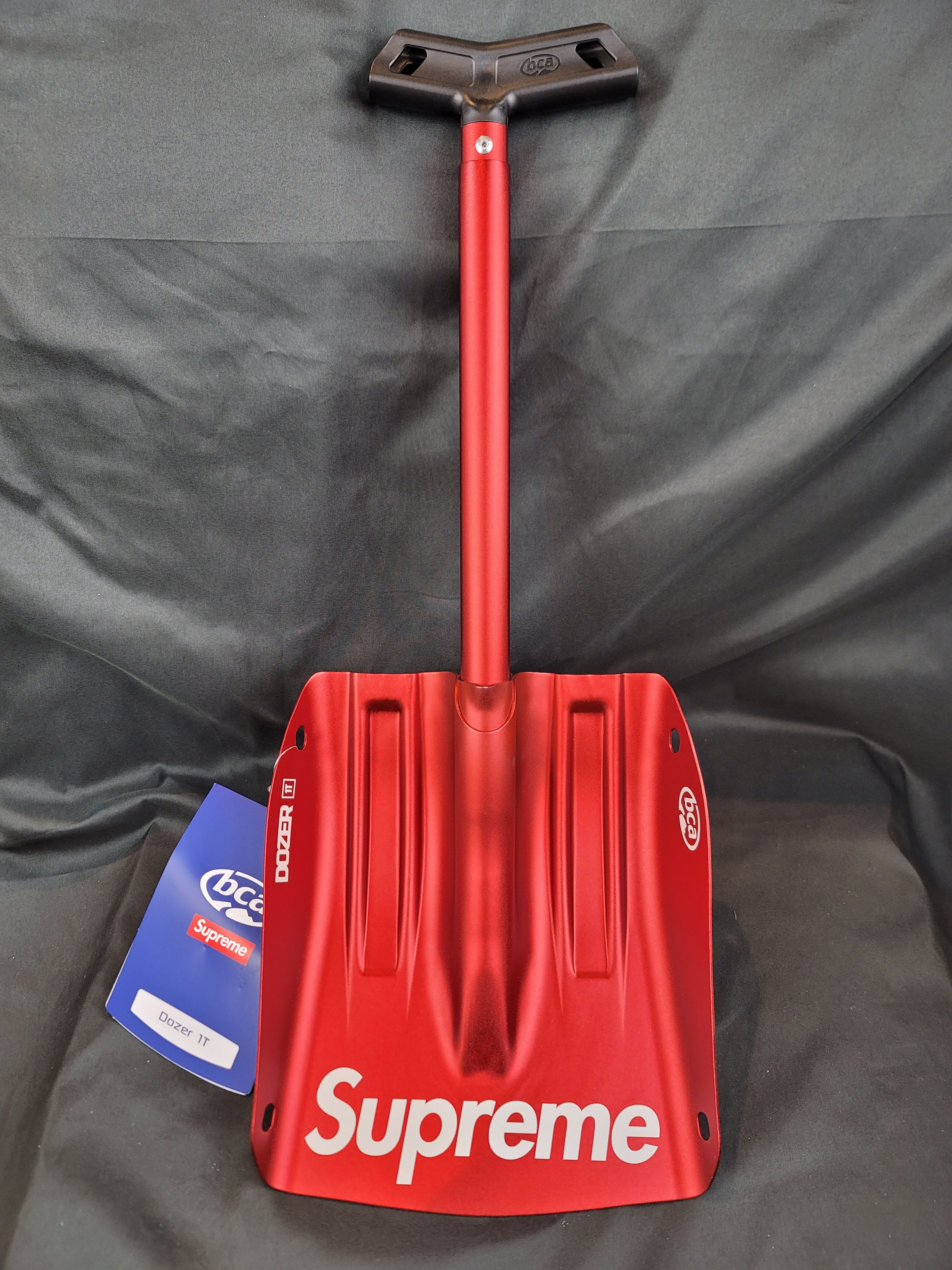 image of Supreme Backcountry Access Adjustable Snow Shovel Red Fw22, Men's
