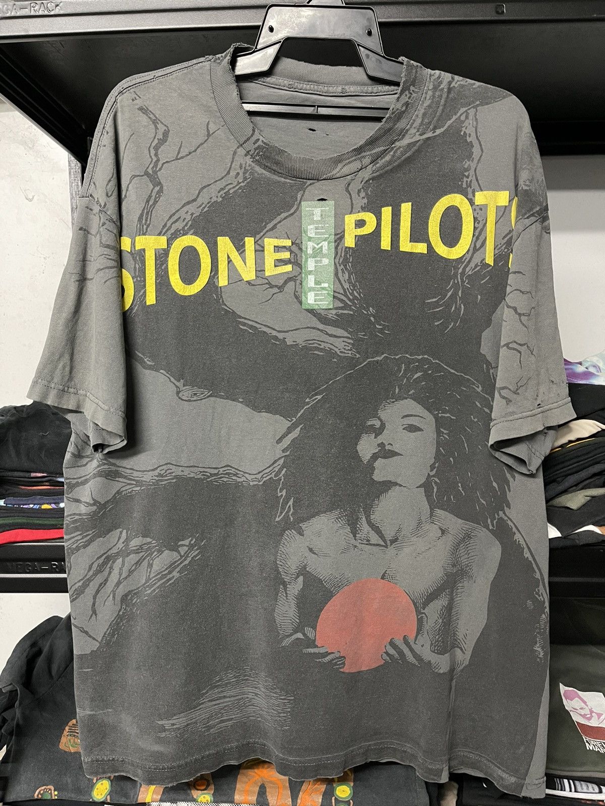 Band Tees × Vintage Rare Vintage Stone Tample Pilots Aop Distressed Tee Size US XL / EU 56 / 4 - 1 Thumbnail
