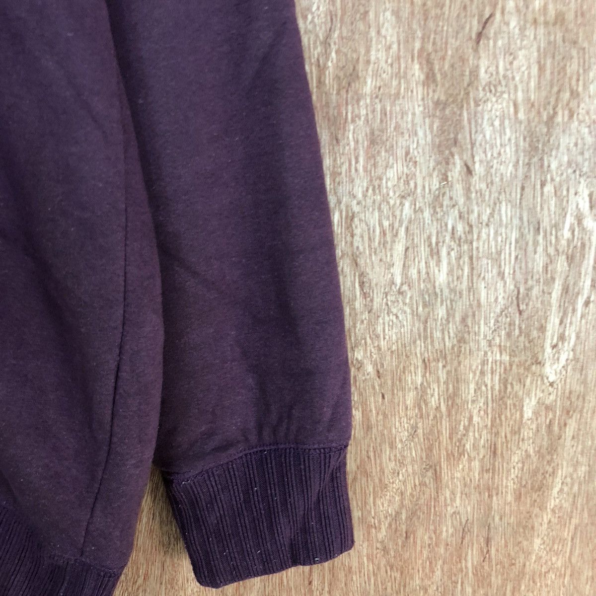 Converse D Converse vintage Maroon Hoodies sweater #c911 Size US XL / EU 56 / 4 - 4 Thumbnail