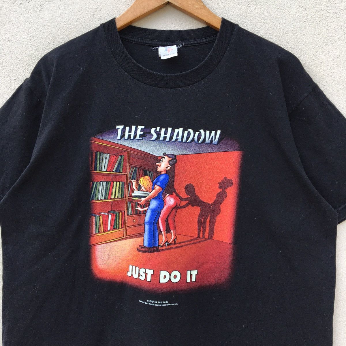 Vintage Vintage THE SHADOW JUST DO IT SEX POSITION T-Shirt Size US L / EU 52-54 / 3 - 2 Thumbnail