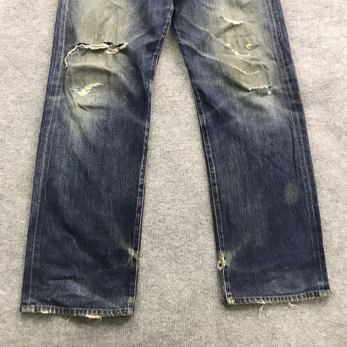 Levi's Vintage Clothing ‼️LEVIS 501 BIG E REDLINE BUTTON 555 DISTRESSED PANTS Size US 30 / EU 46 - 4 Thumbnail