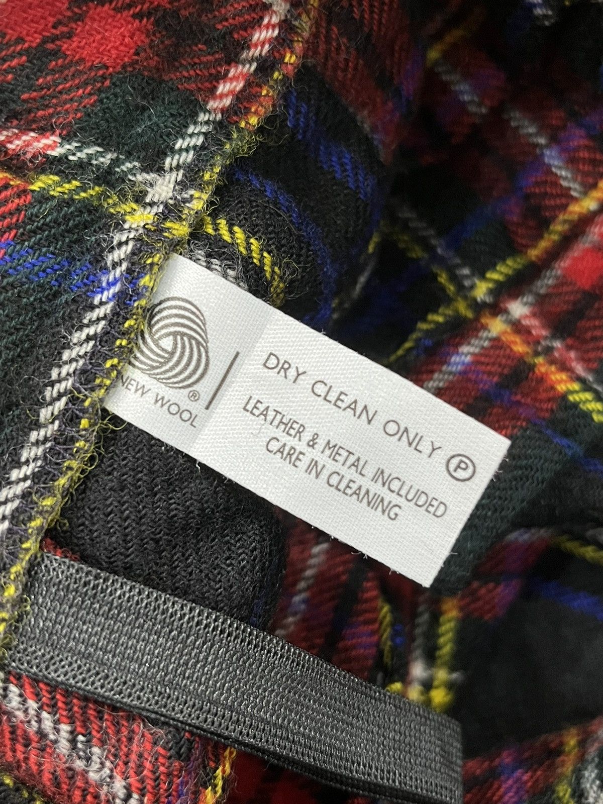20471120 B22. SCOTLAND TARTAN WOOL SKIRTS Size ONE SIZE - 8 Thumbnail