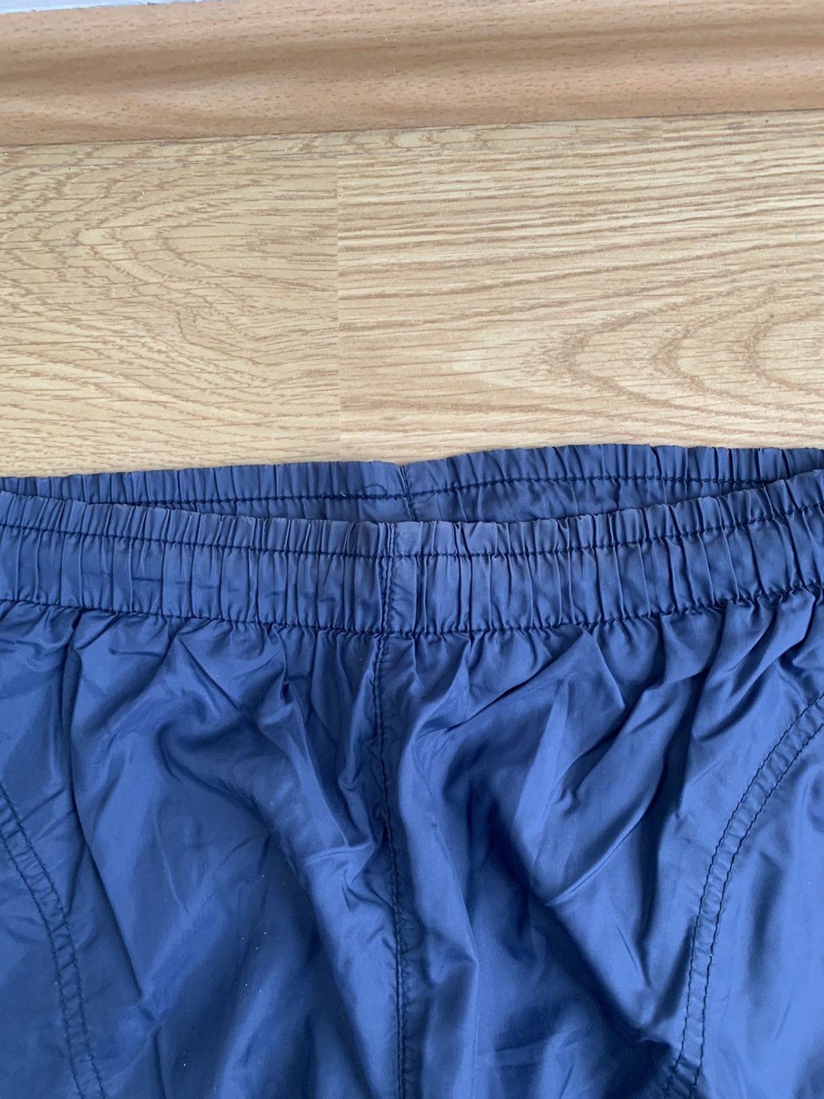Nike × Vintage Vintage 90s Nike Navy Track Pants Swoosh Nylon Drill Size US 32 / EU 48 - 5 Thumbnail