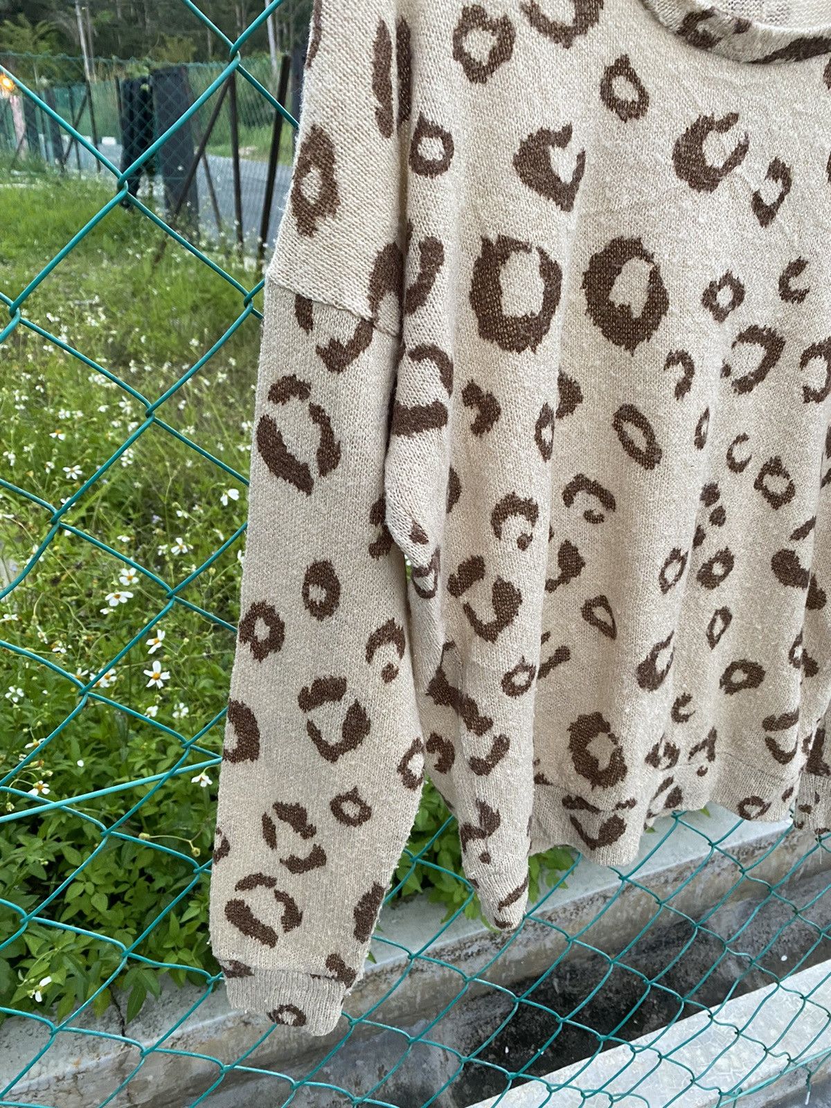 Japanese Brand ⚡️Steals⚡️ Vintage INGNI Leopard Mohair Sweater Size M / US 6-8 / IT 42-44 - 6 Thumbnail