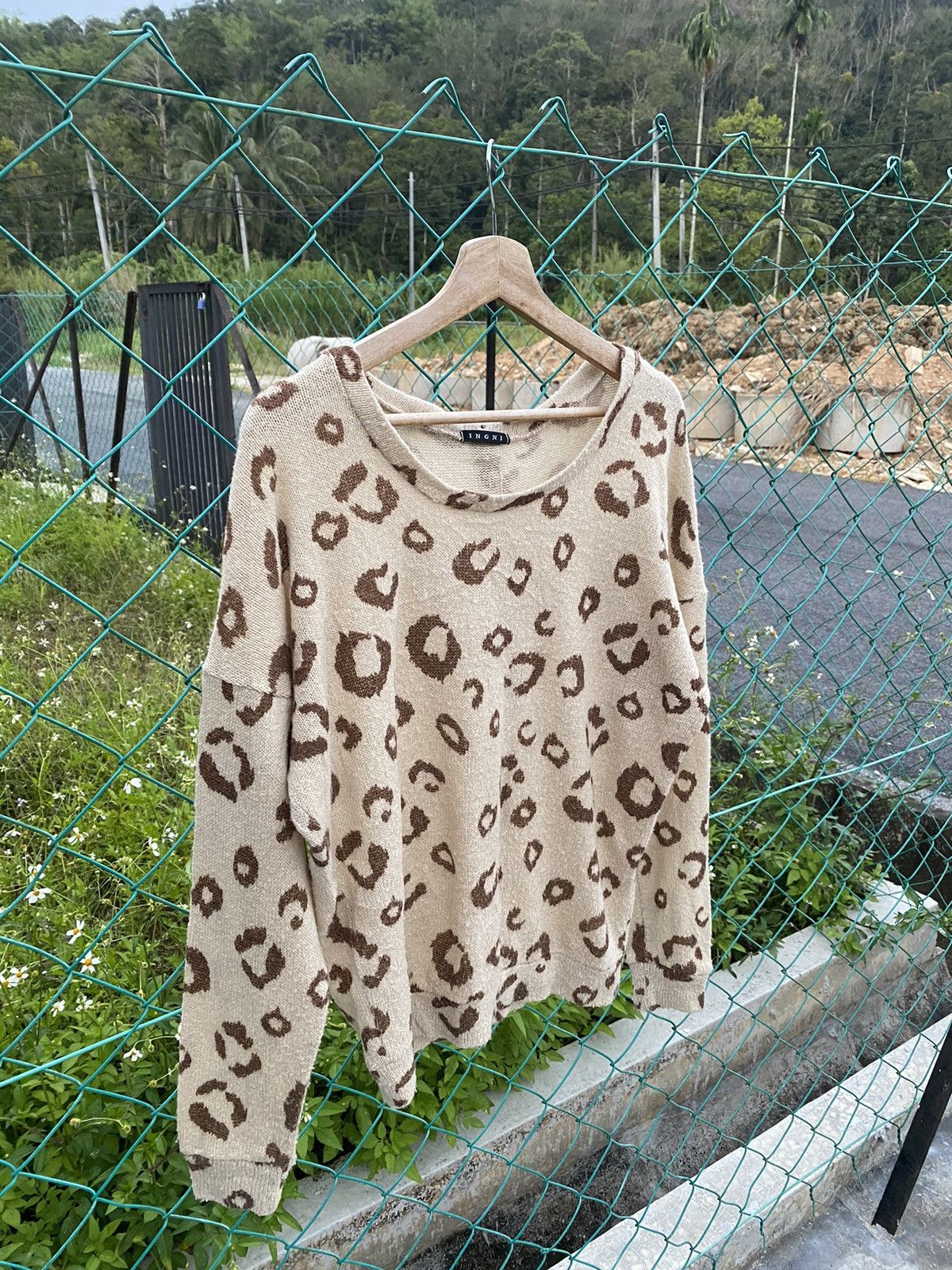 ⚡️Steals⚡️ Vintage INGNI Leopard Mohair Sweater
