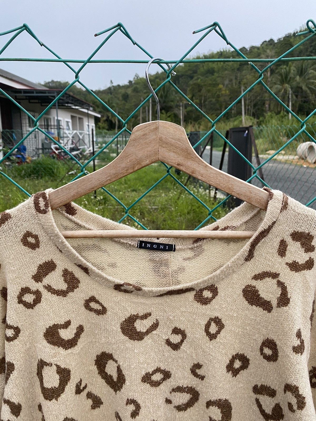 Japanese Brand ⚡️Steals⚡️ Vintage INGNI Leopard Mohair Sweater Size M / US 6-8 / IT 42-44 - 4 Thumbnail